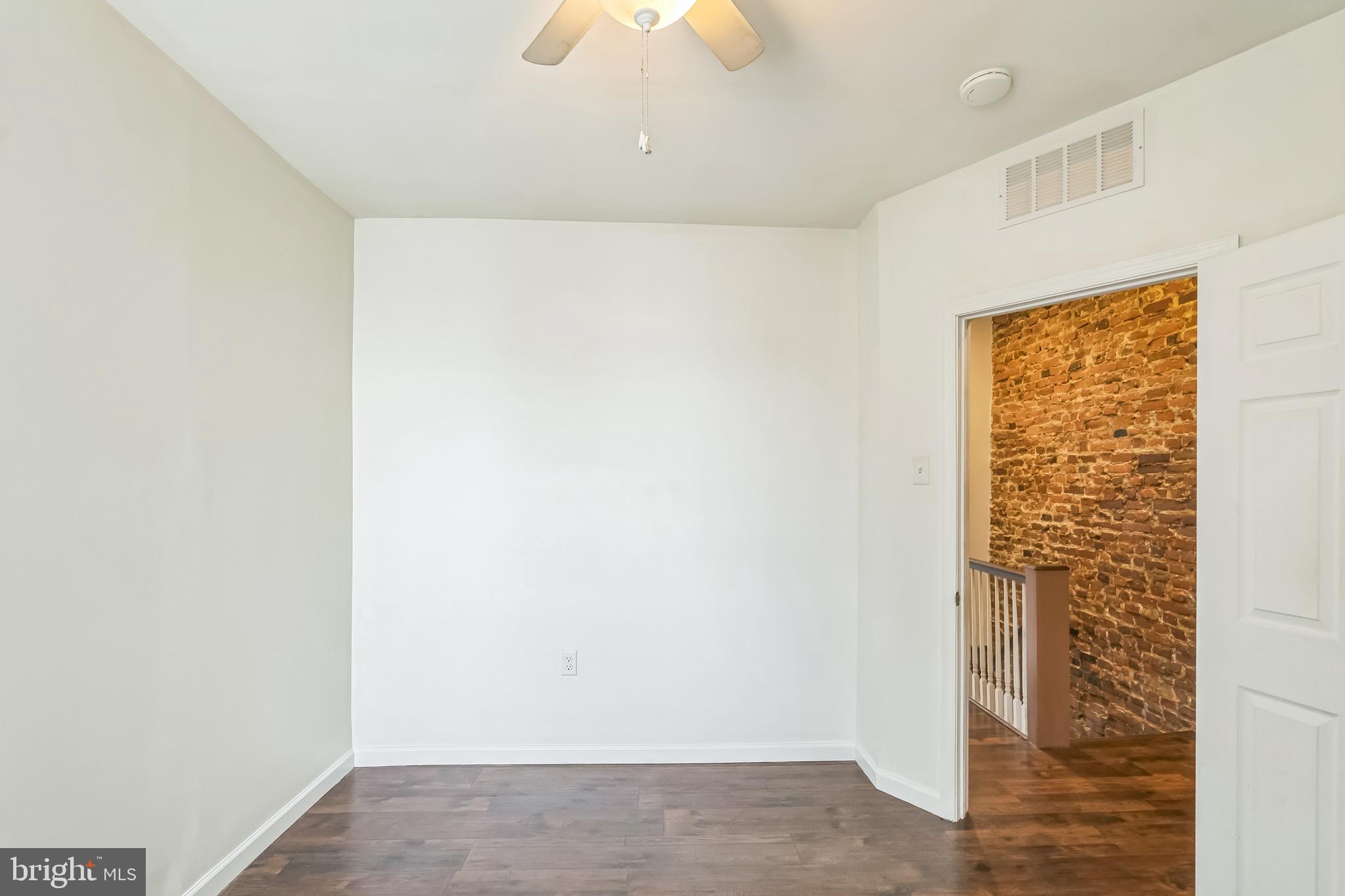 CARROLL PARK - Residential Lease