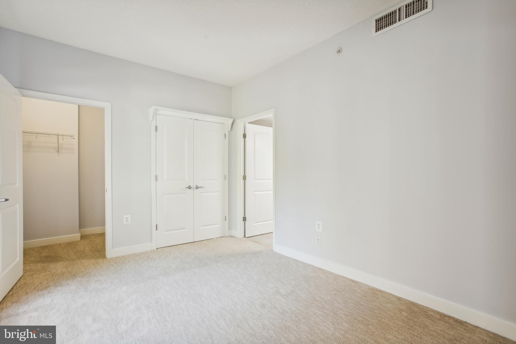 HAWTHORN - Residential Lease