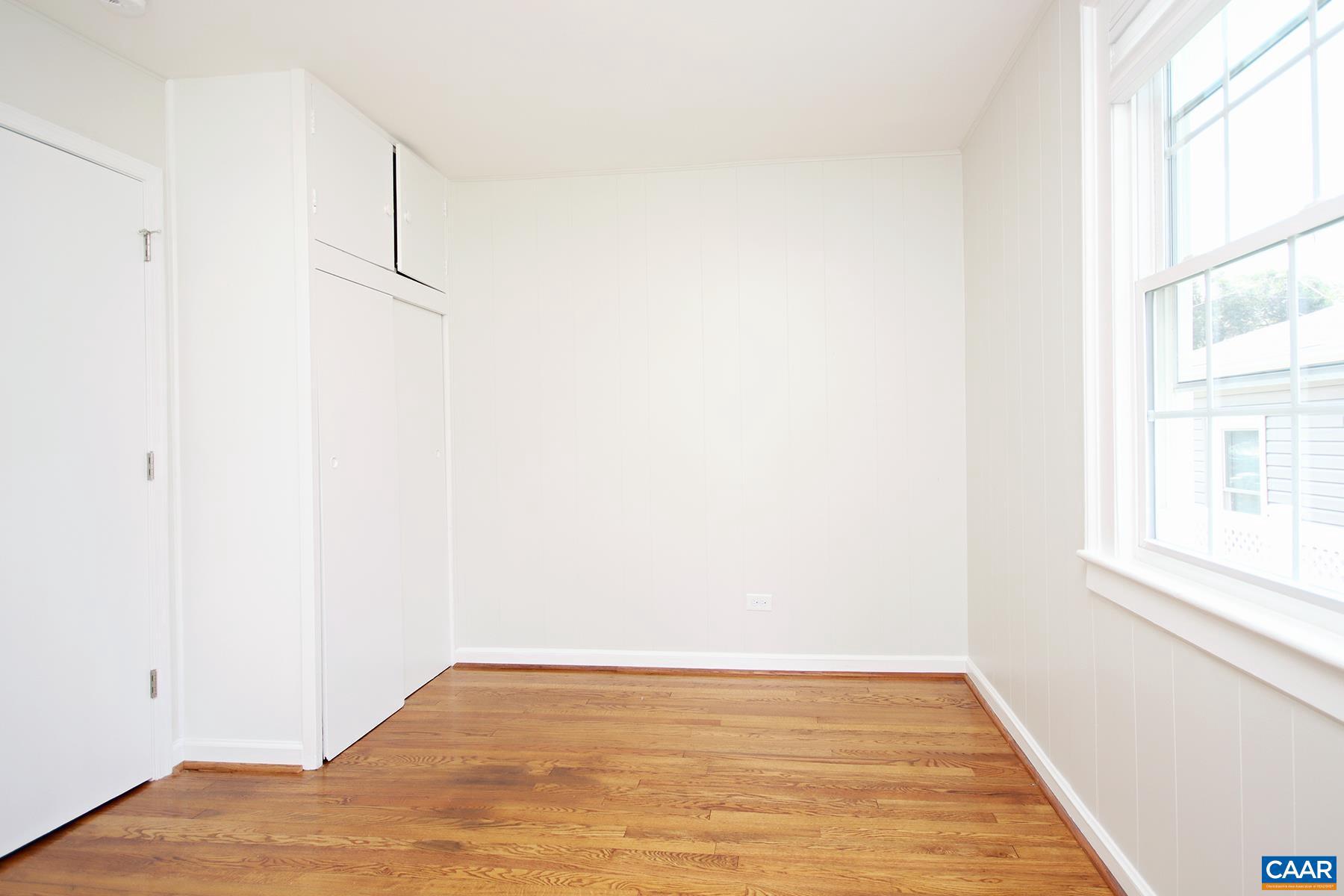 BELMONT - Residential Lease