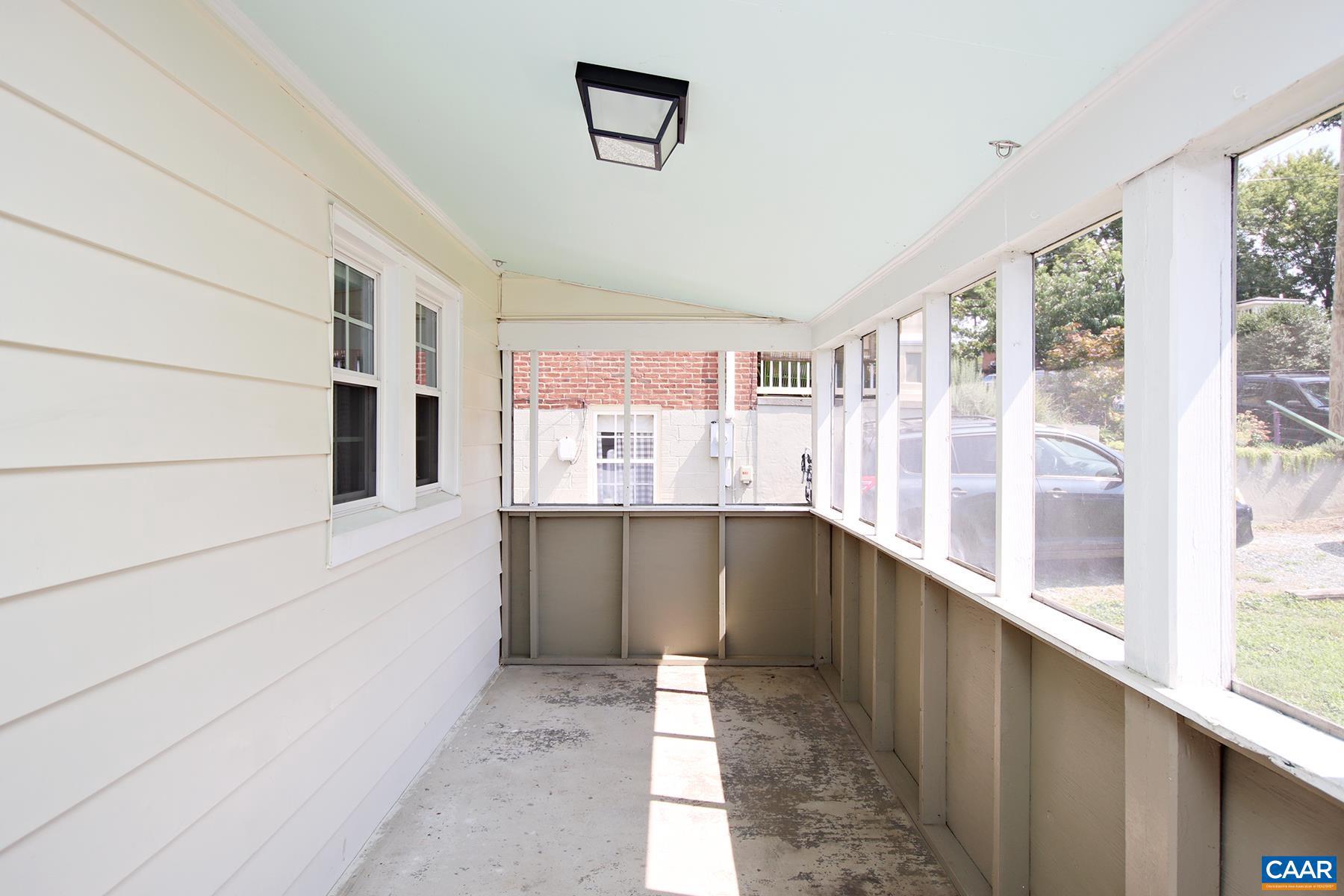 BELMONT - Residential Lease