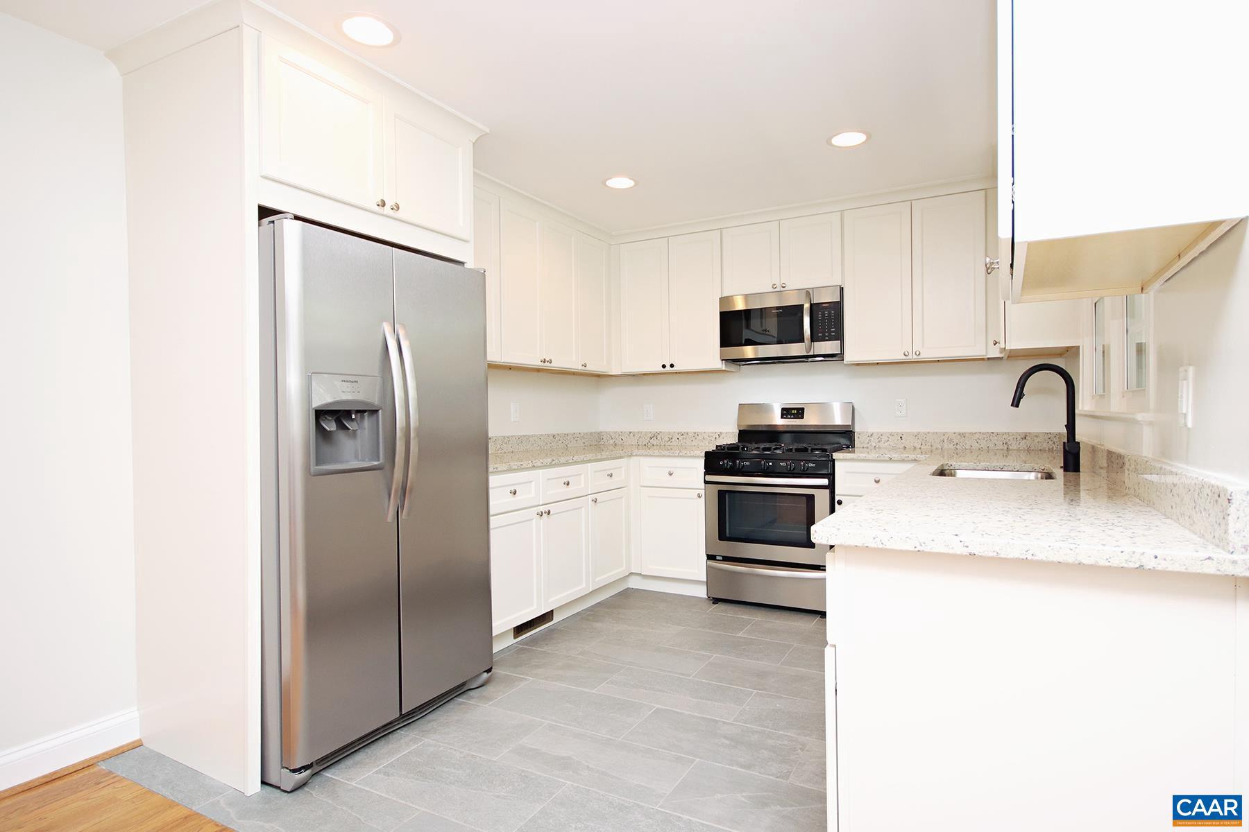 BELMONT - Residential Lease