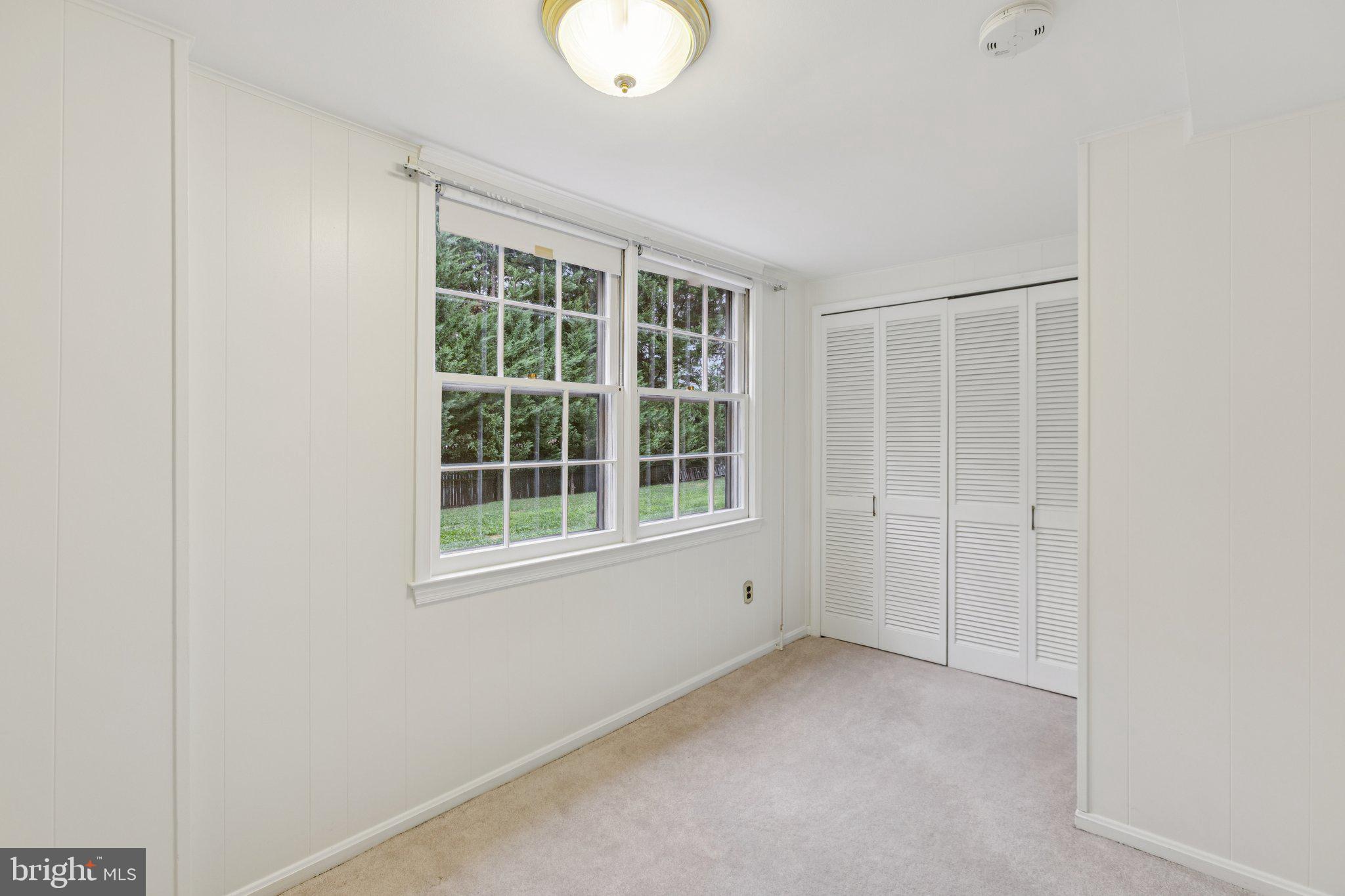 COUNTRY CLUB HILLS - Residential