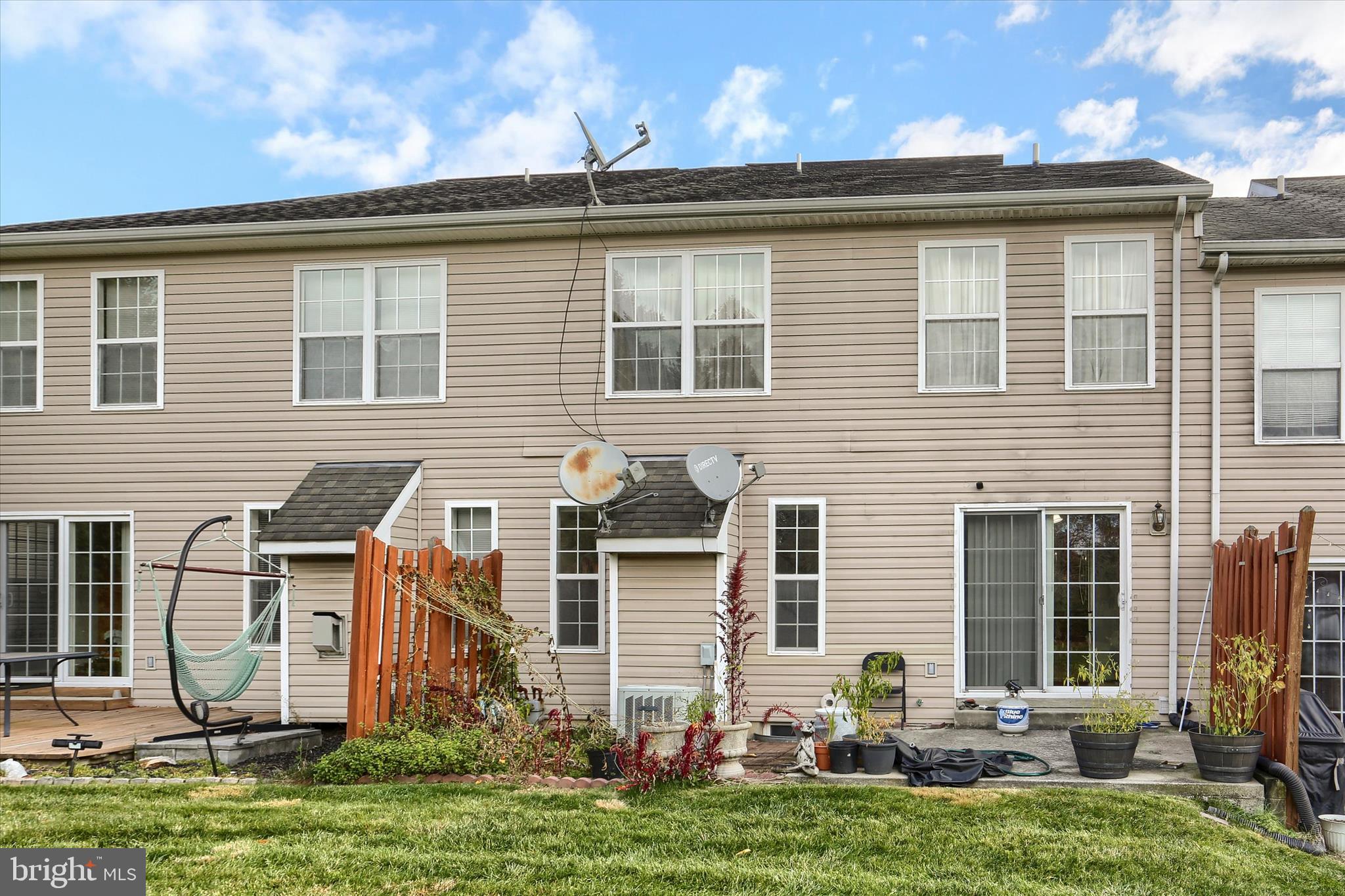 CROSS CREEK - Residential