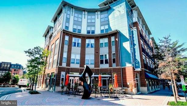 WILSON BOULEVARD - Residential Lease