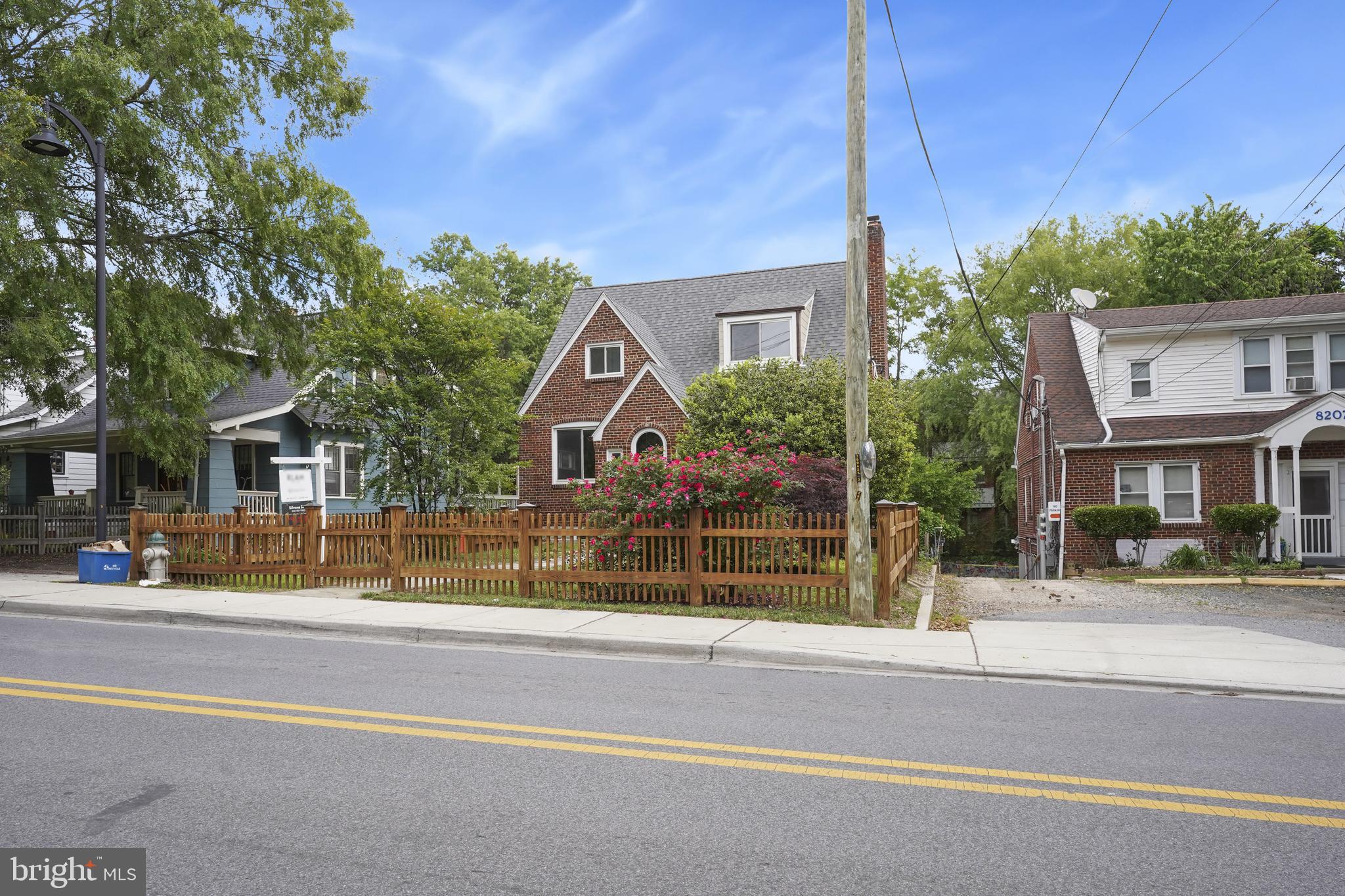 TAKOMA PARK - Residential Income