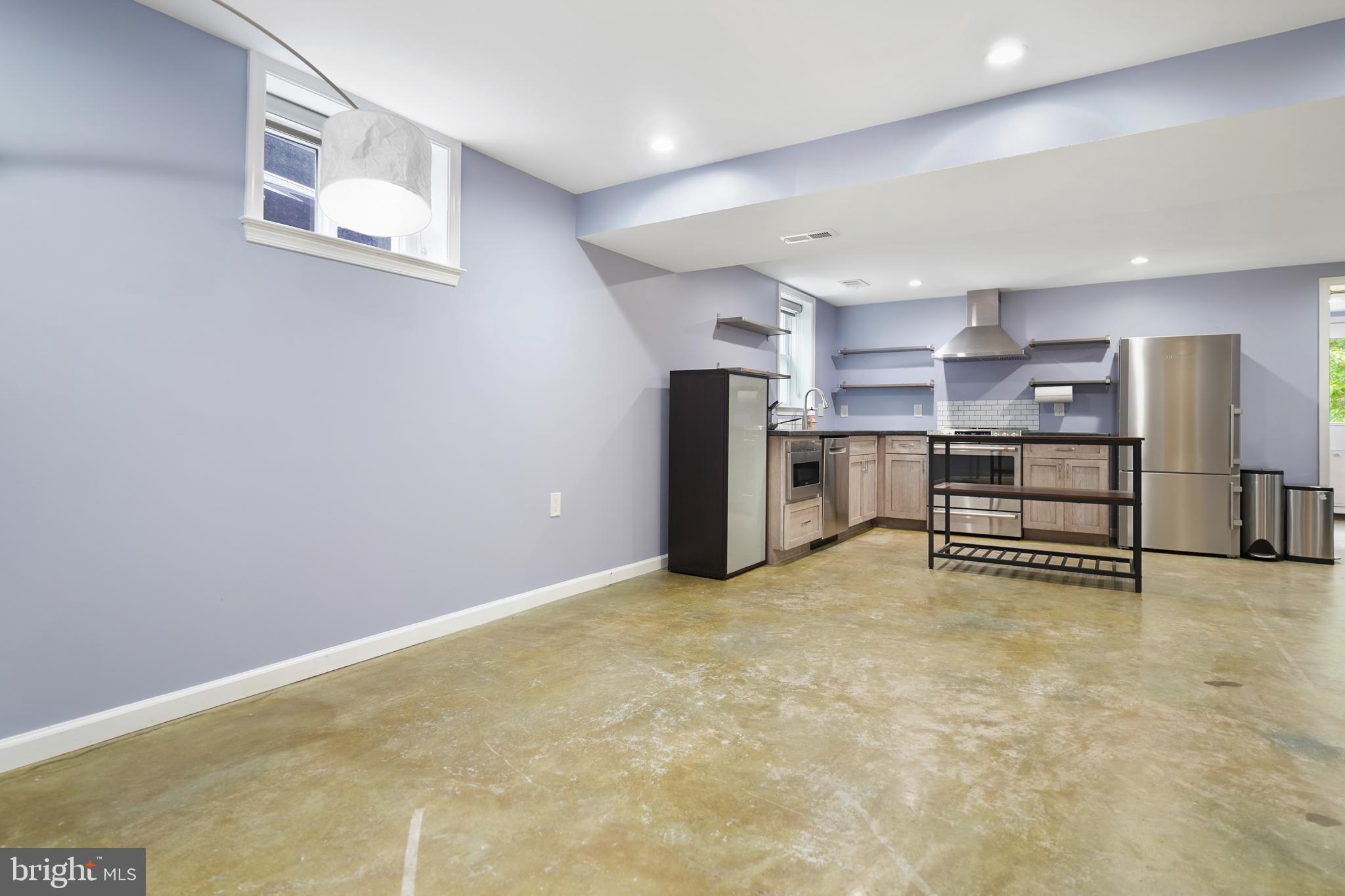 TAKOMA PARK - Residential Income