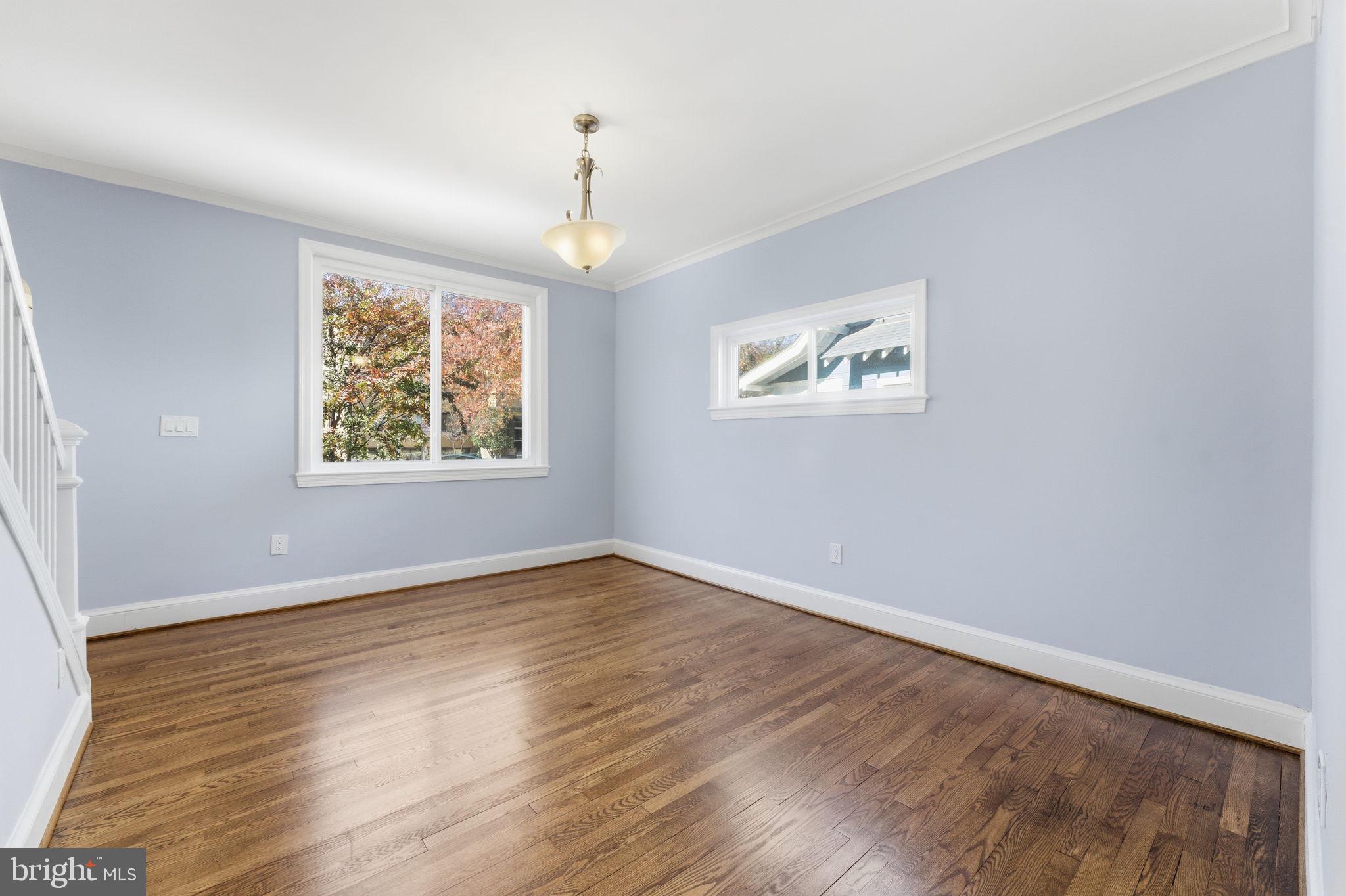 TAKOMA PARK - Residential Income