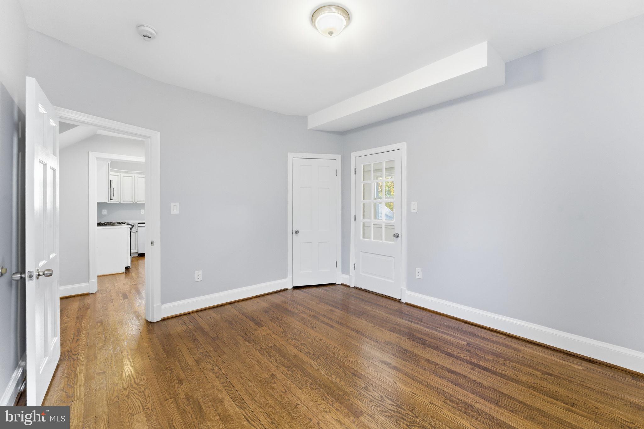 TAKOMA PARK - Residential Income