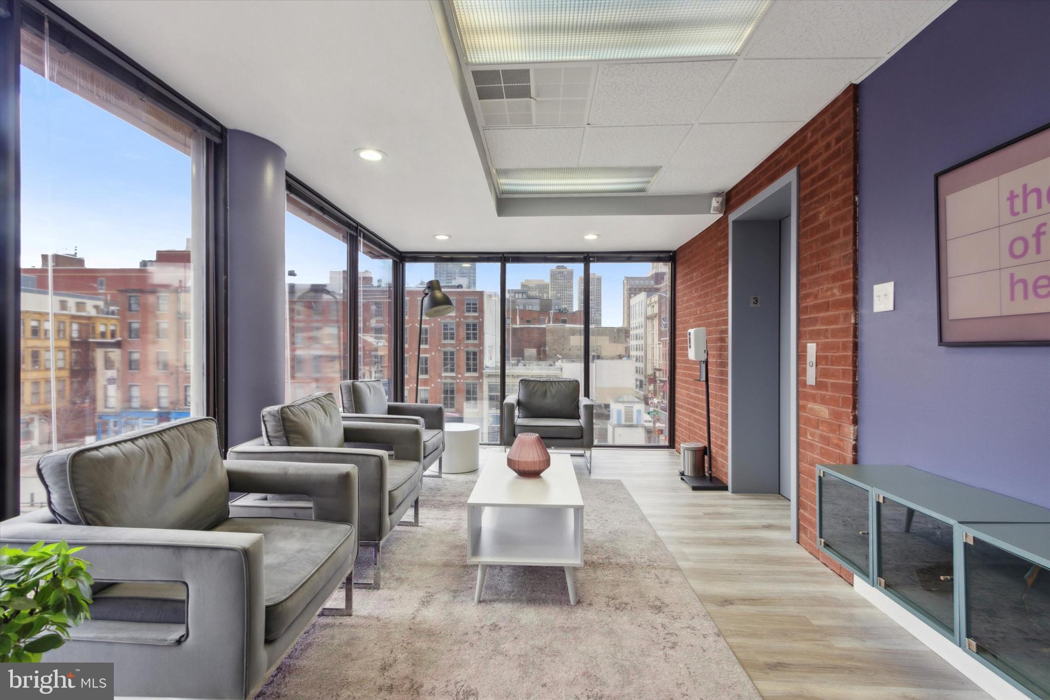 OLD CITY - Commercial Lease
