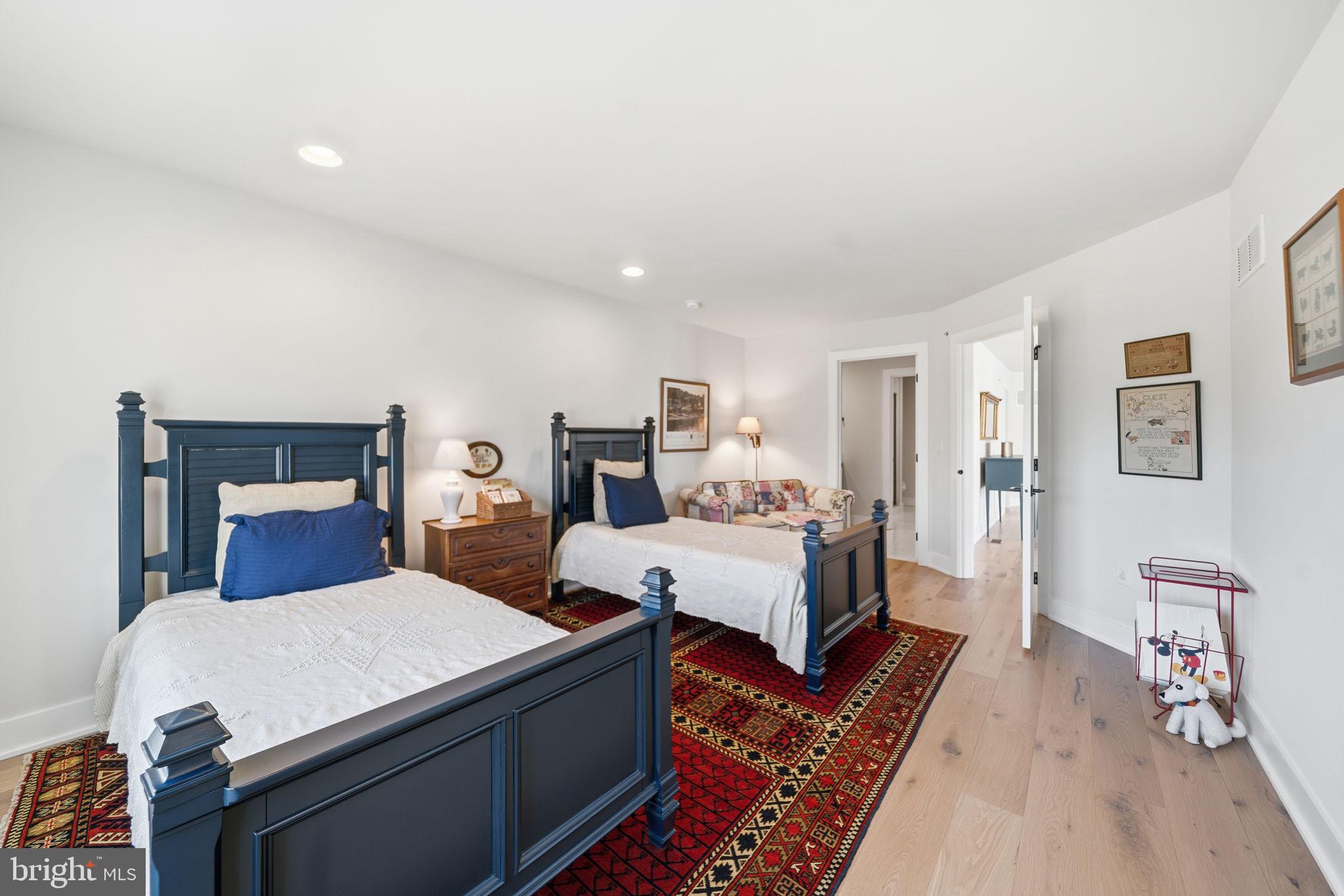 DARLINGTON RIDGE - Residential