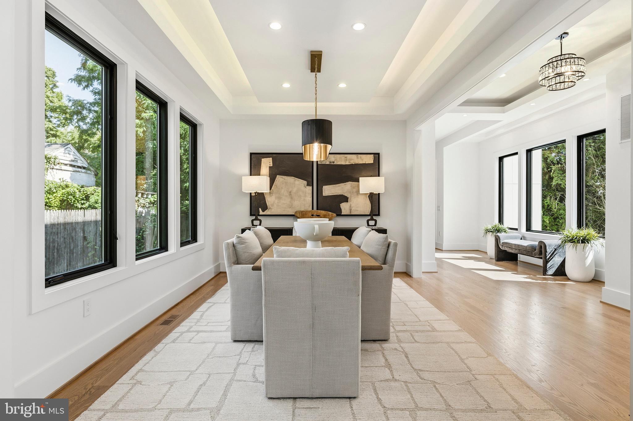ADDISON HEIGHTS - Residential