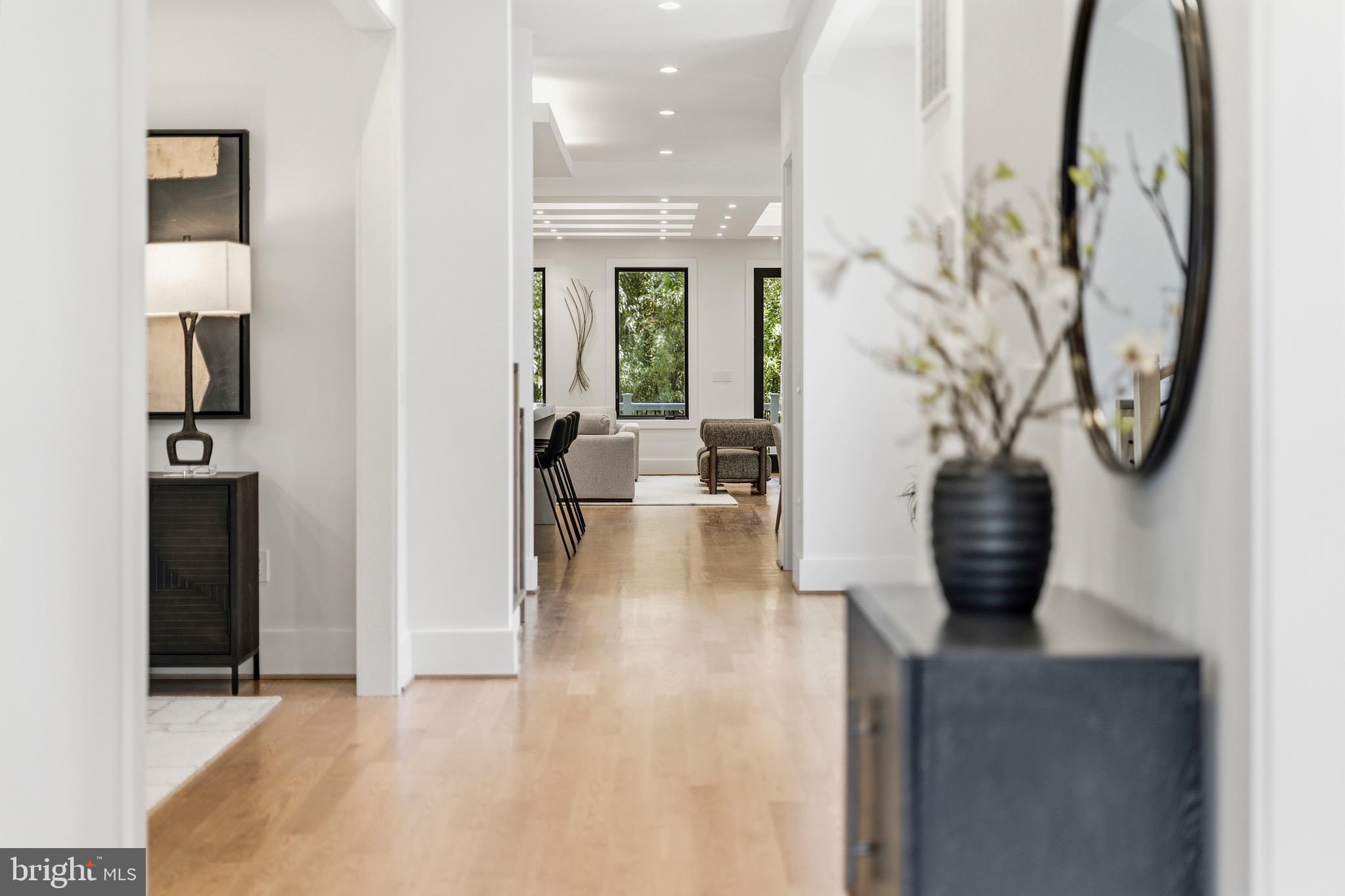 ADDISON HEIGHTS - Residential