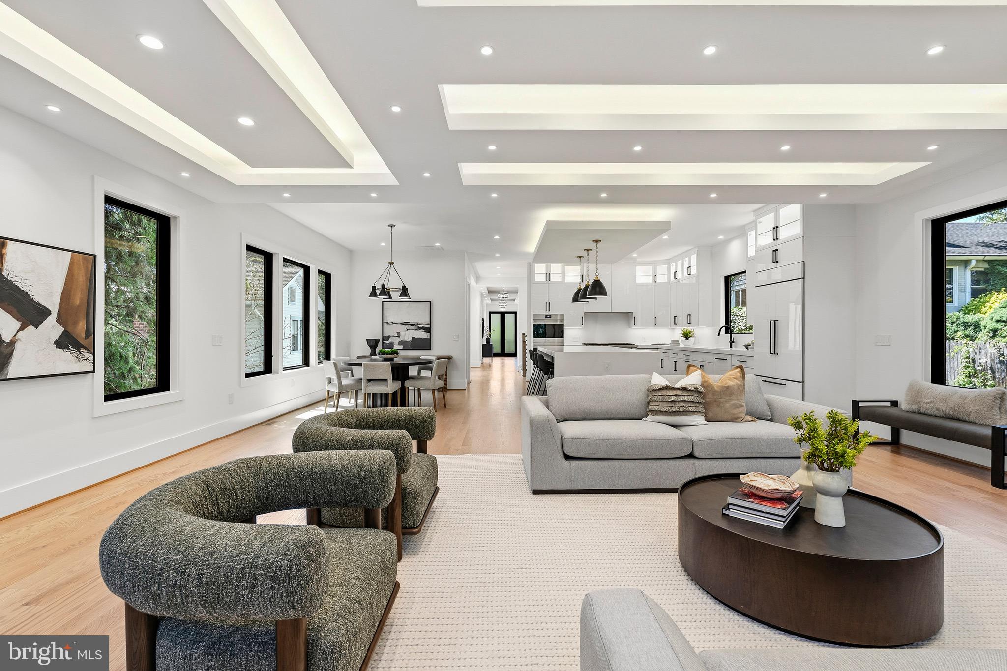 ADDISON HEIGHTS - Residential