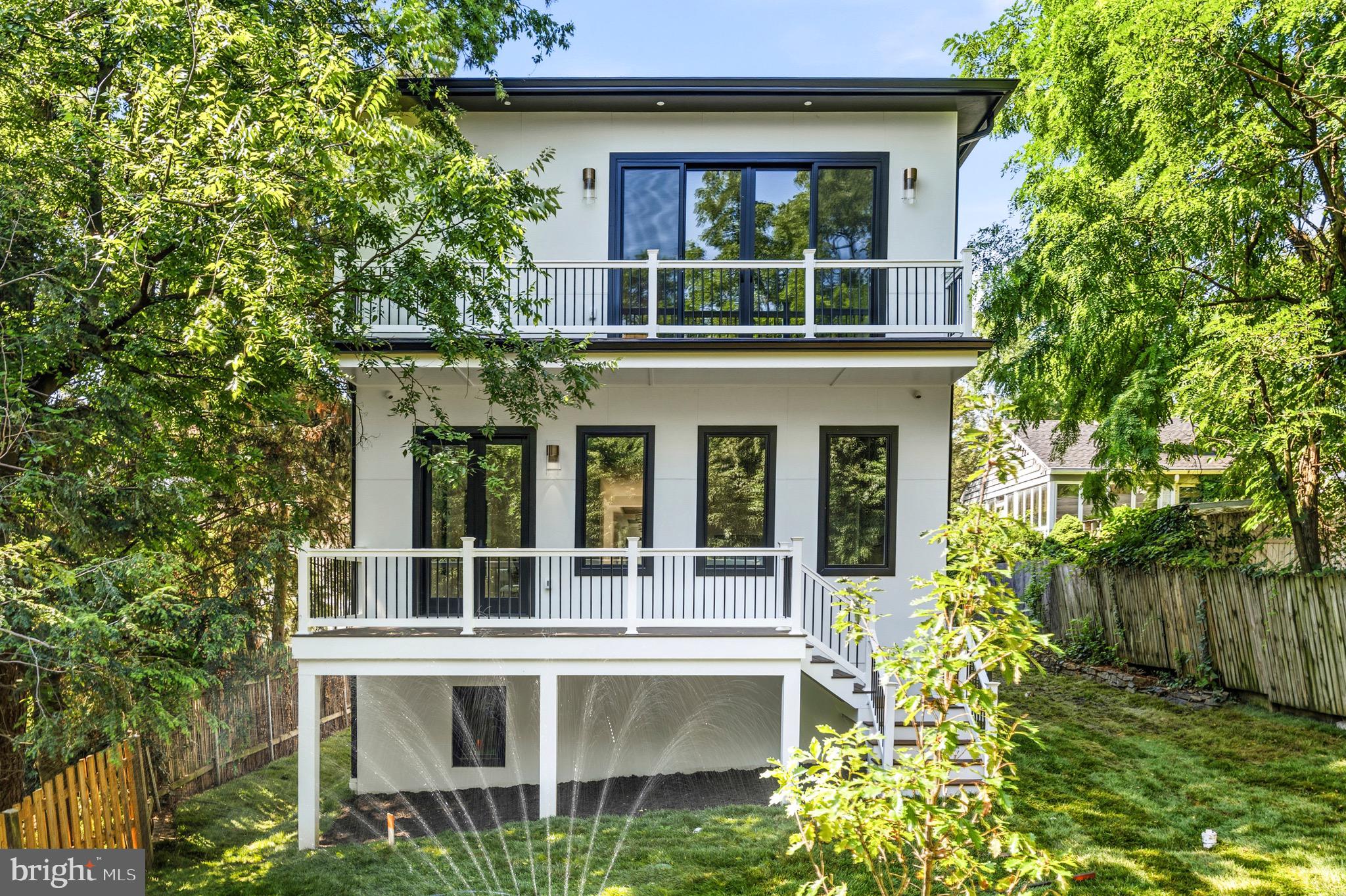 ADDISON HEIGHTS - Residential