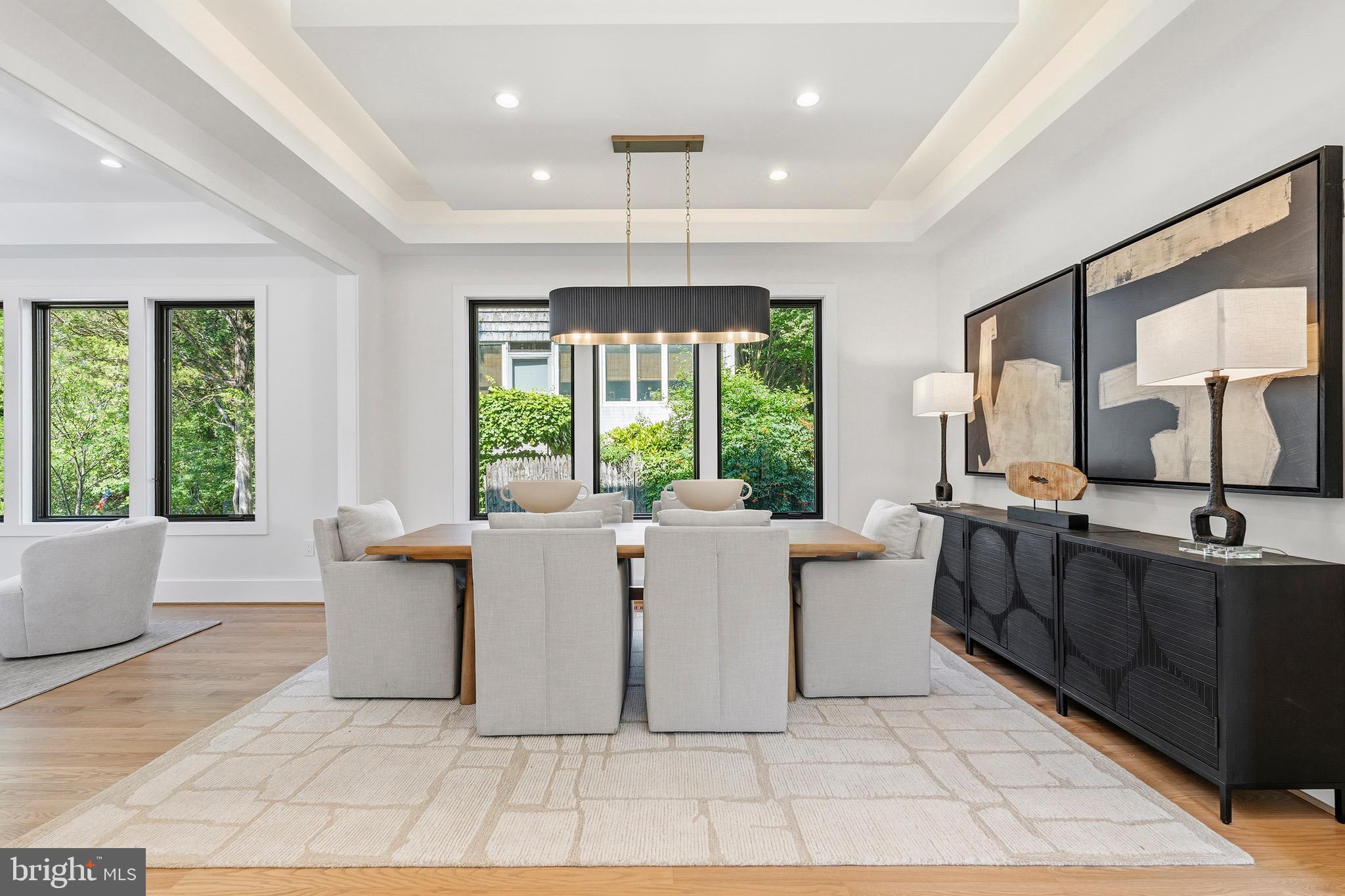 ADDISON HEIGHTS - Residential