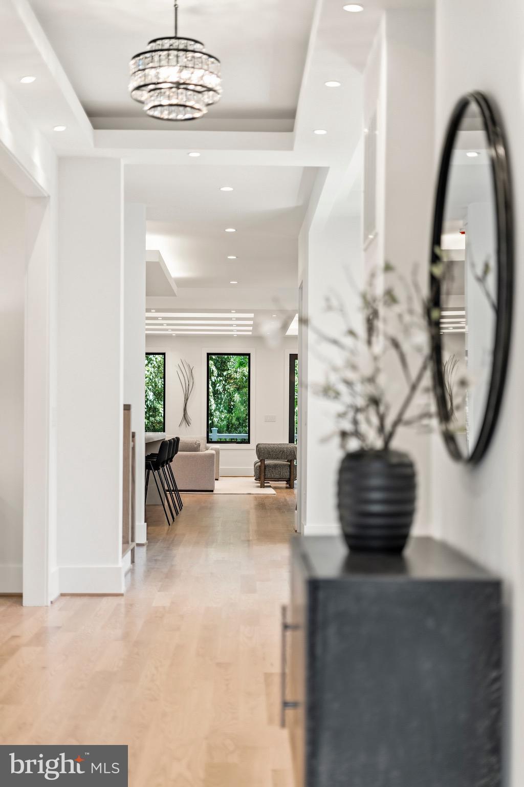 ADDISON HEIGHTS - Residential