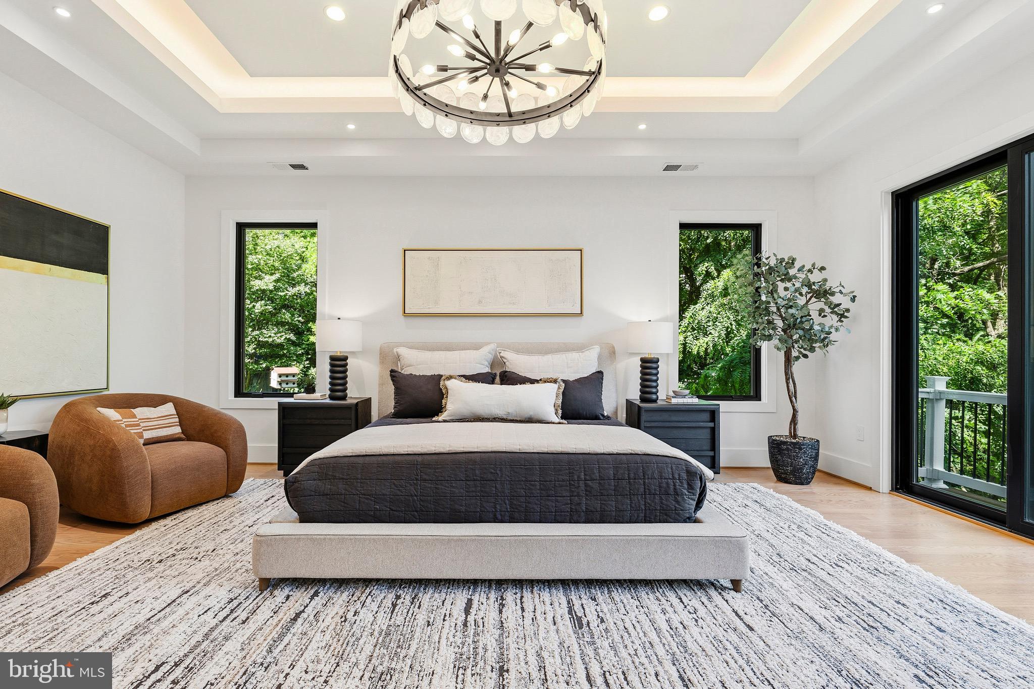 ADDISON HEIGHTS - Residential