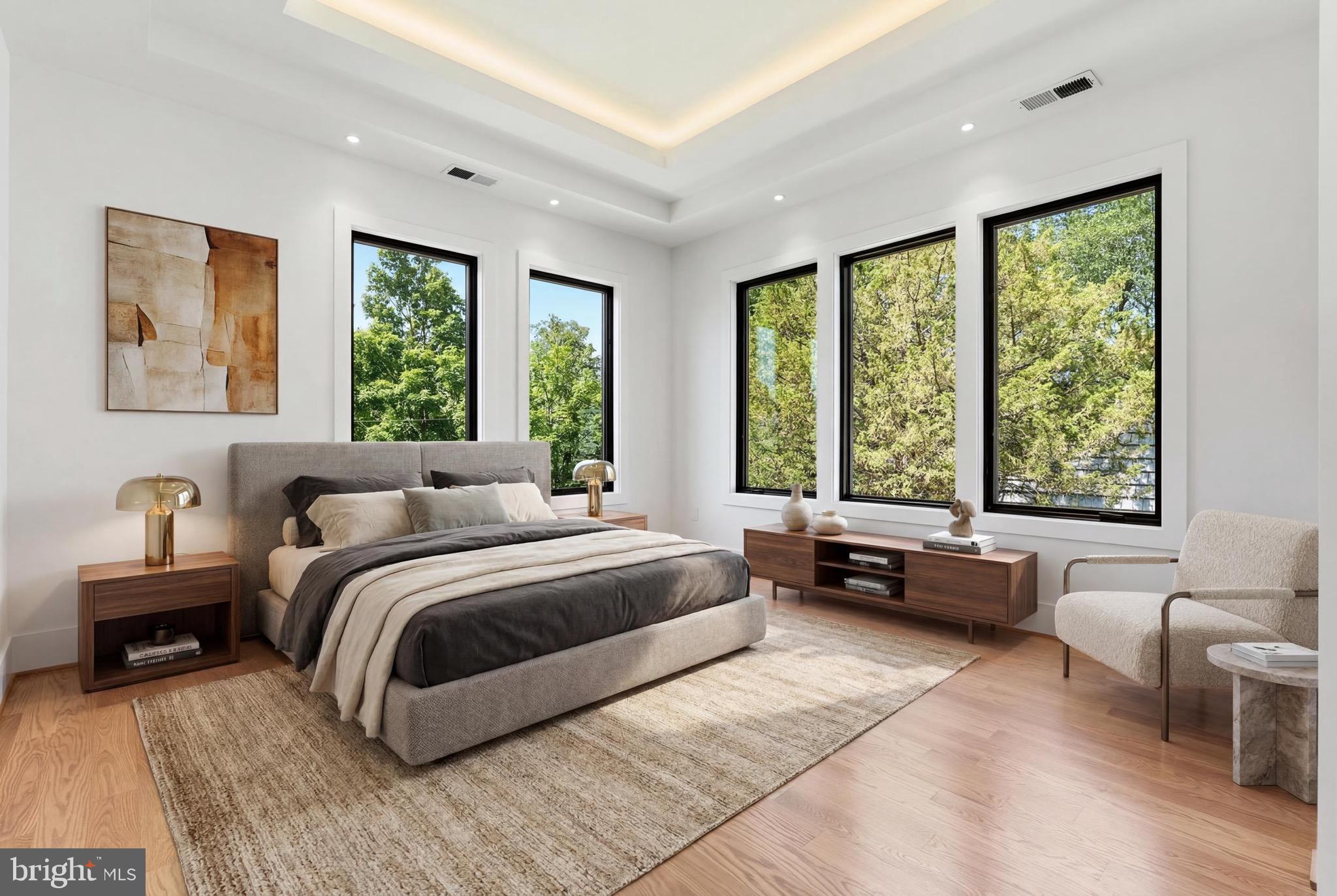 ADDISON HEIGHTS - Residential