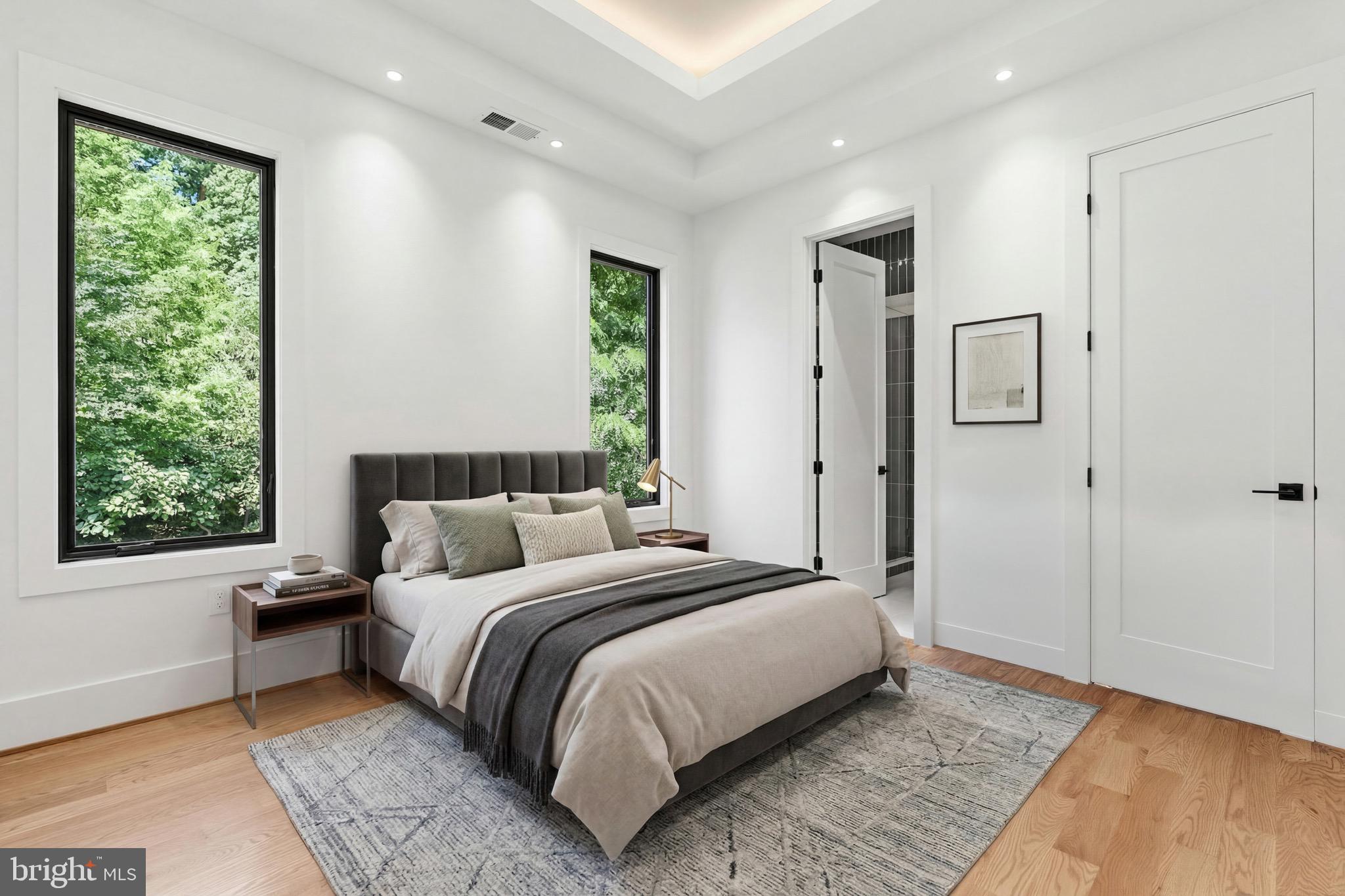 ADDISON HEIGHTS - Residential