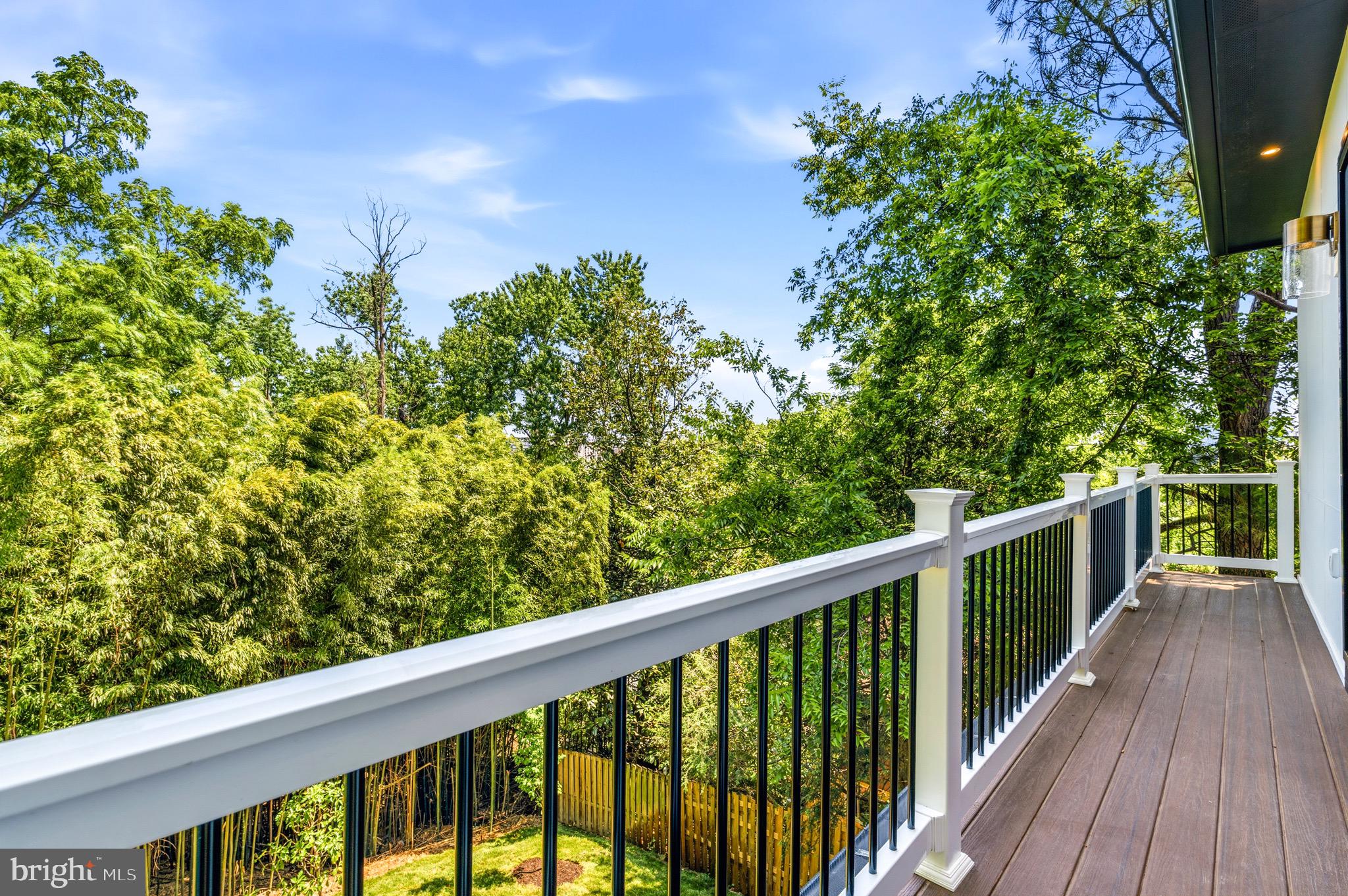 ADDISON HEIGHTS - Residential