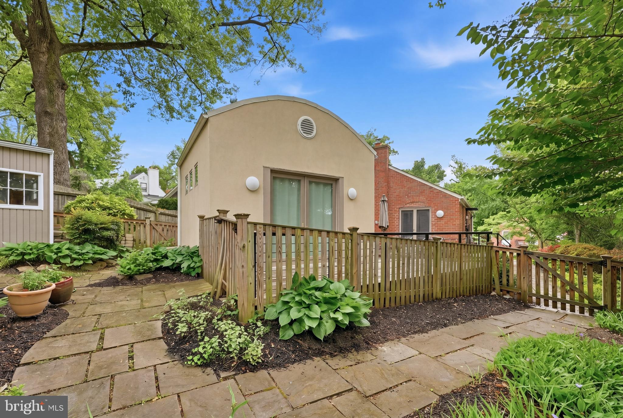 HIGHLAND VIEW - Residential