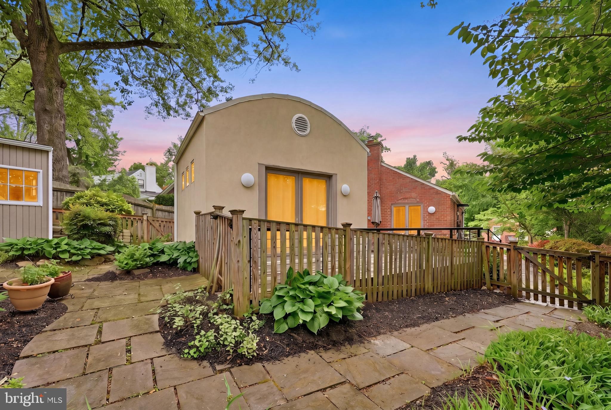 HIGHLAND VIEW - Residential
