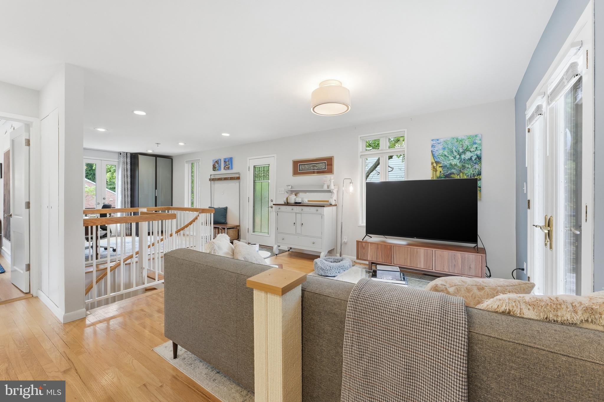 HIGHLAND VIEW - Residential