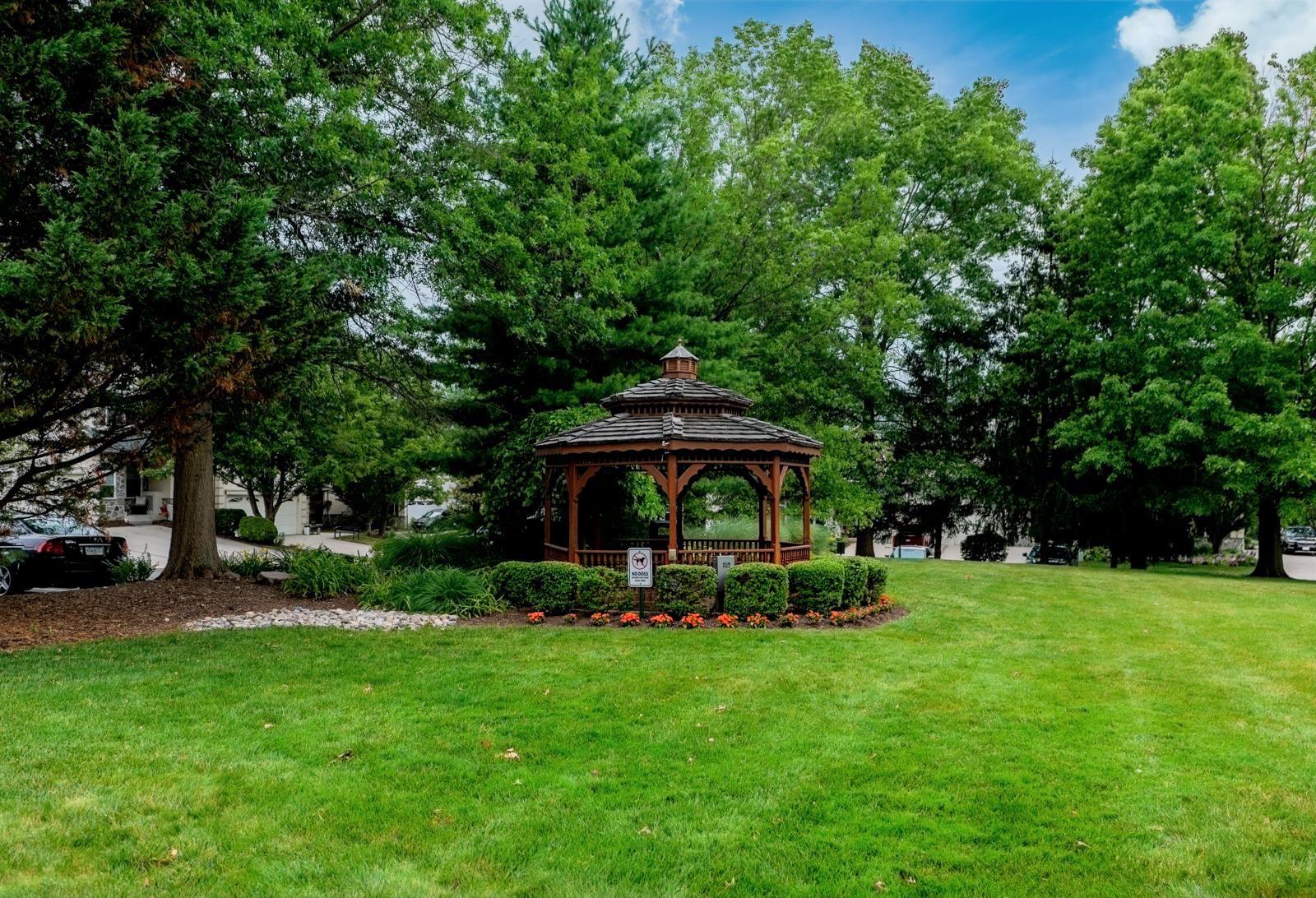 CENTER POINT FARM - Residential