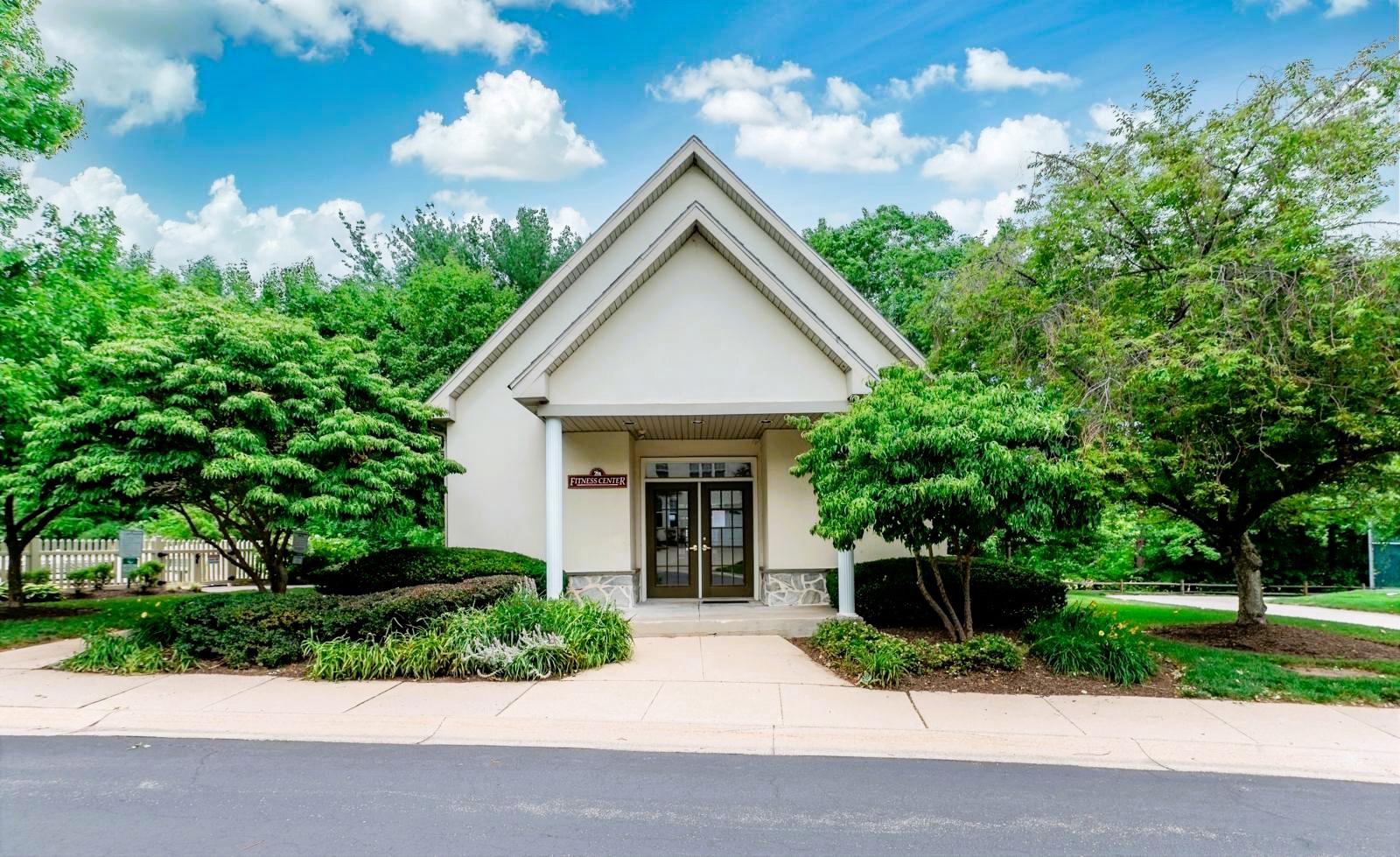 CENTER POINT FARM - Residential