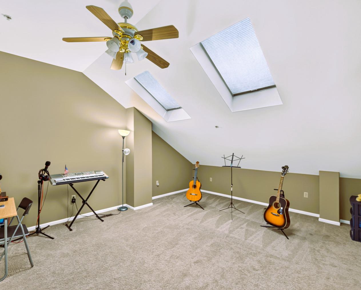 CENTER POINT FARM - Residential