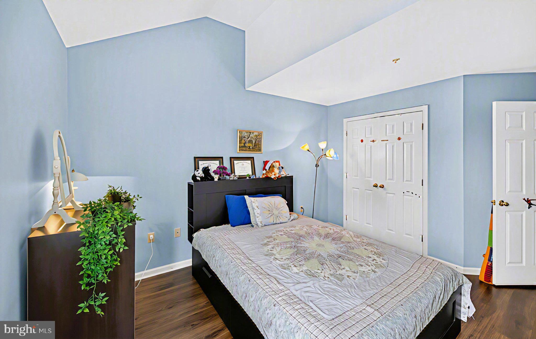 CENTER POINT FARM - Residential