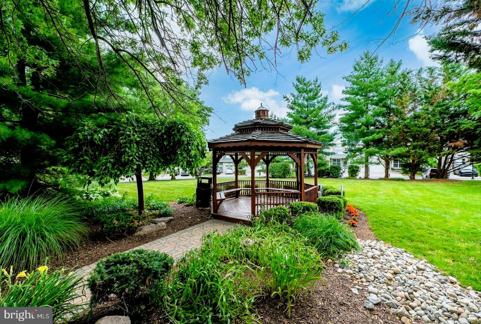 CENTER POINT FARM - Residential