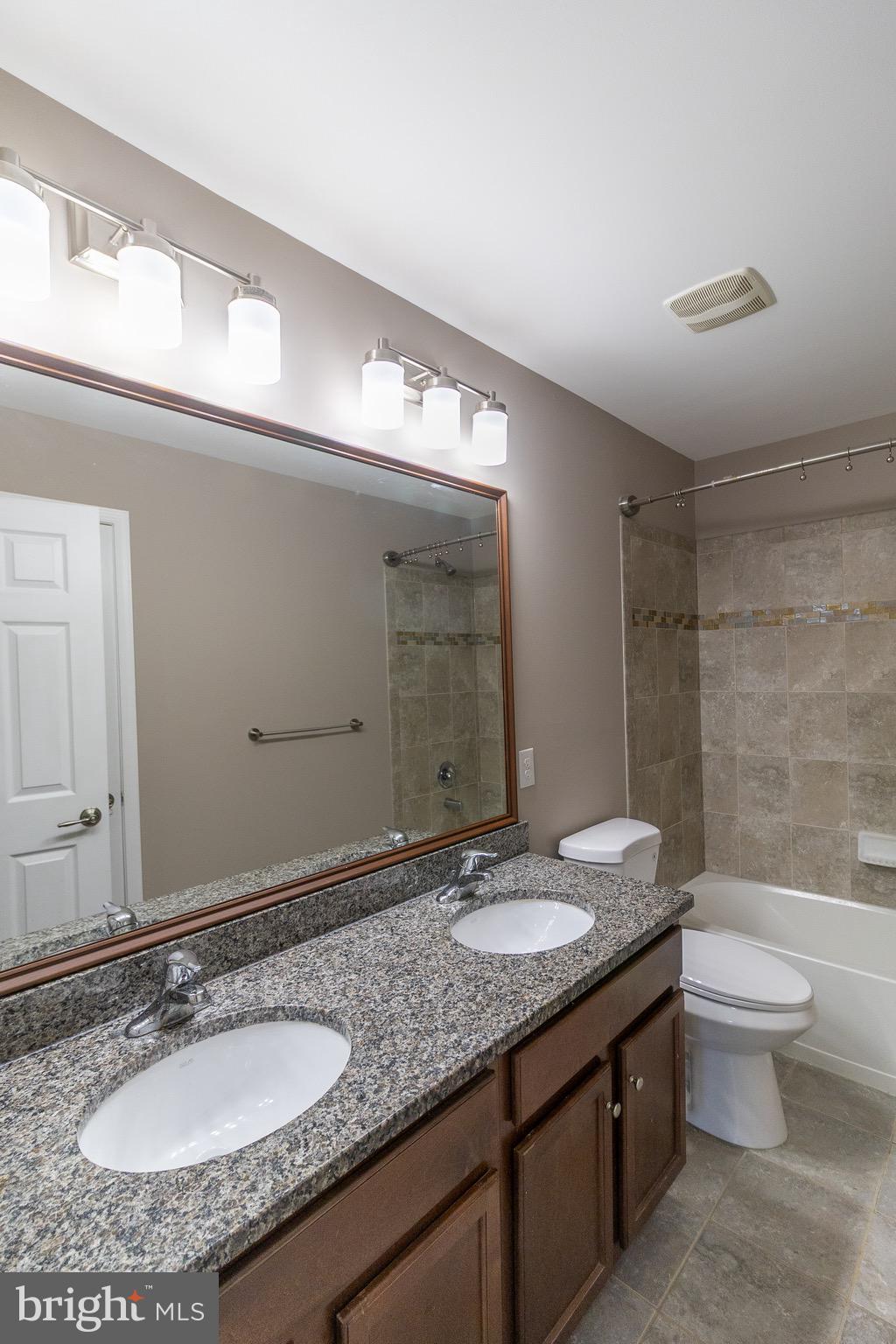 APPLECROSS - Residential