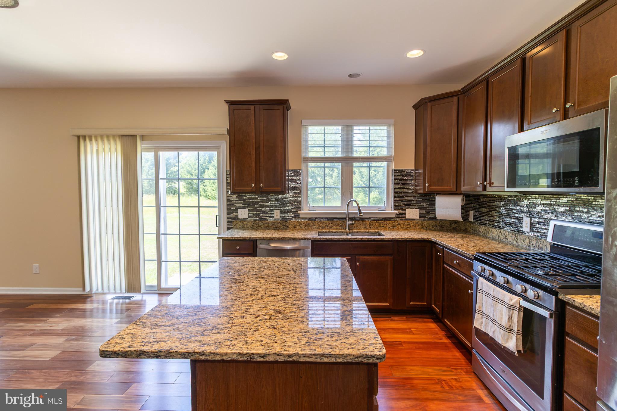 APPLECROSS - Residential