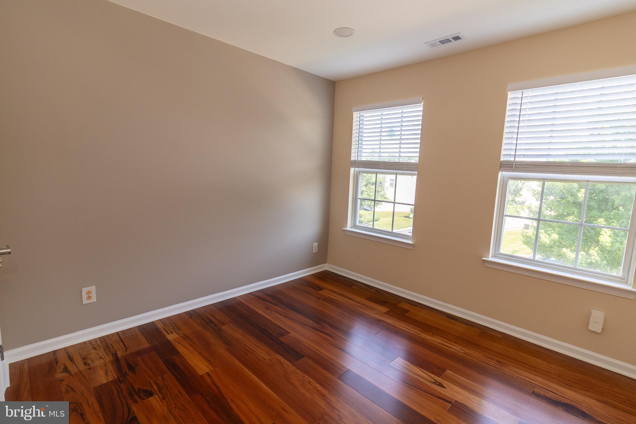 APPLECROSS - Residential