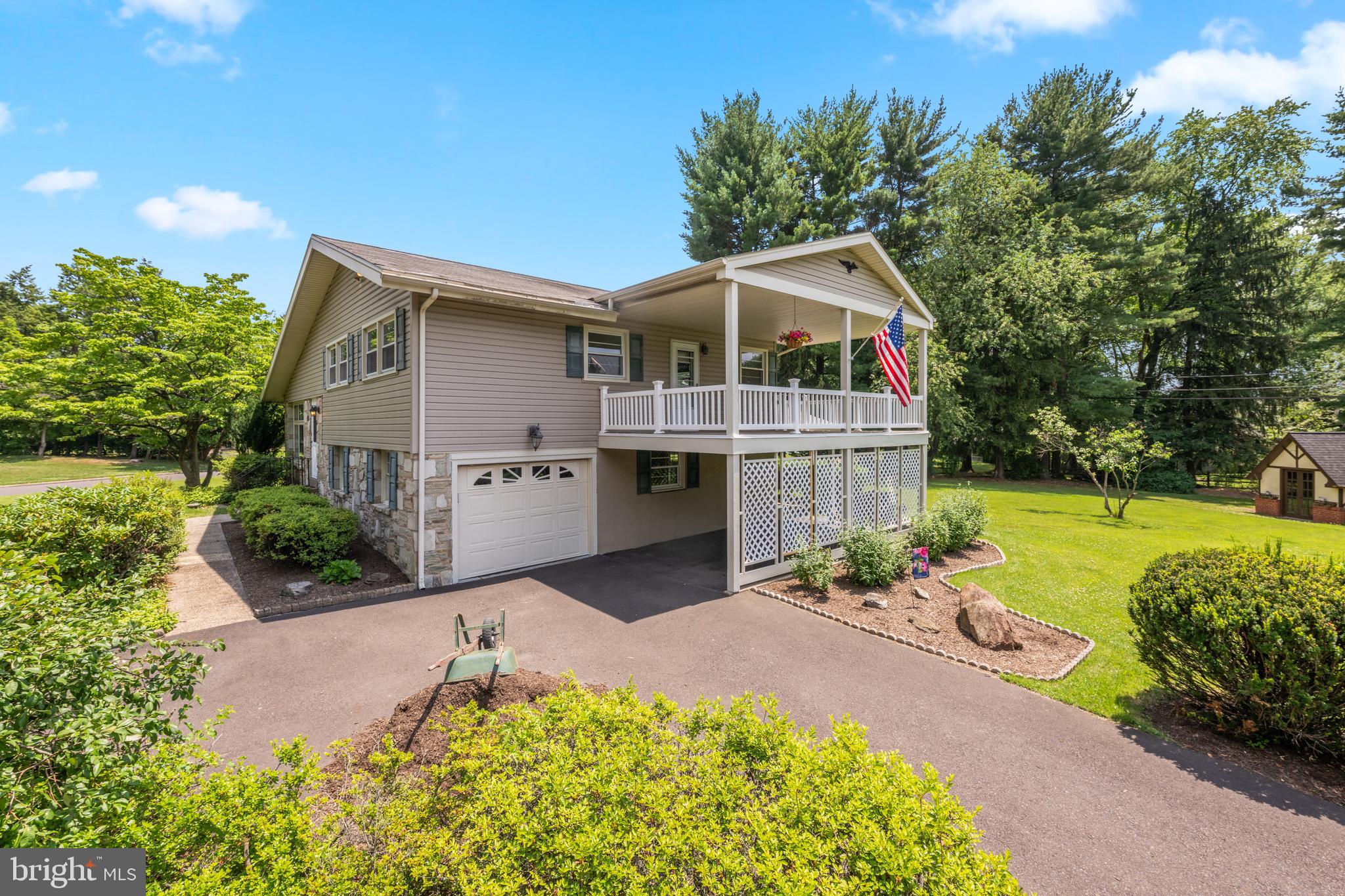 CASEY HILLS - Residential