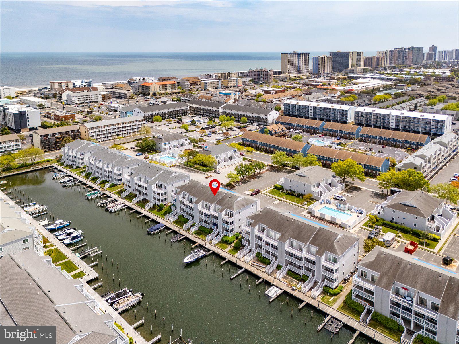 HIDDEN HARBOR - Residential