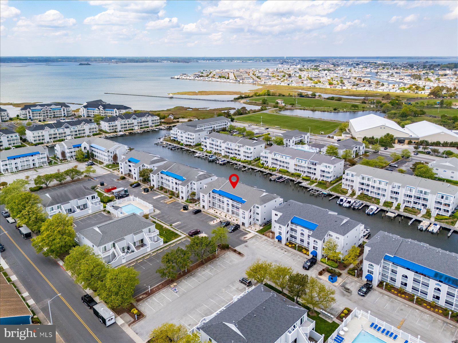 HIDDEN HARBOR - Residential