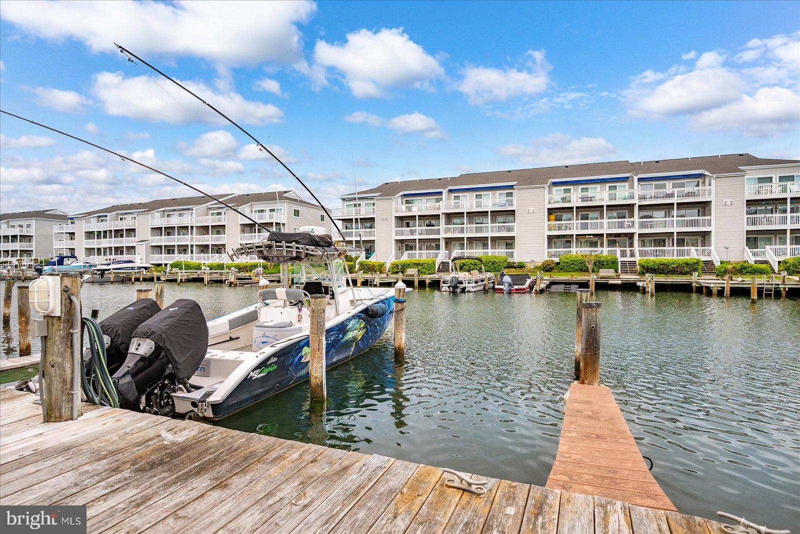 HIDDEN HARBOR - Residential
