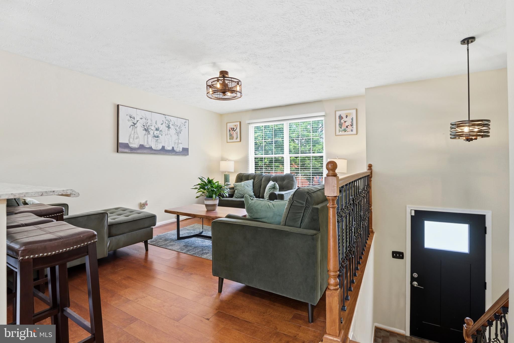 WESTLAKE VILLAGE - Residential