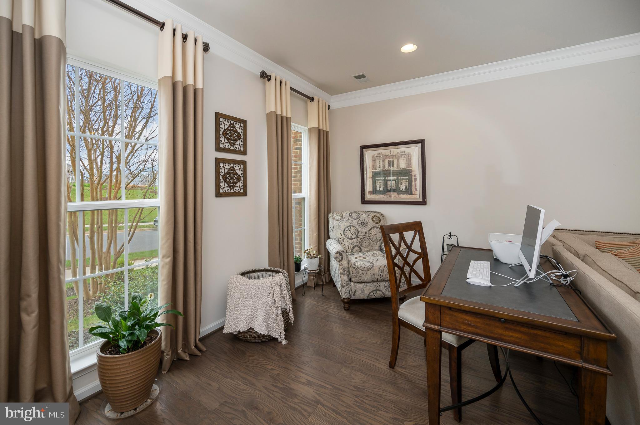 EMBREY MILL - Residential