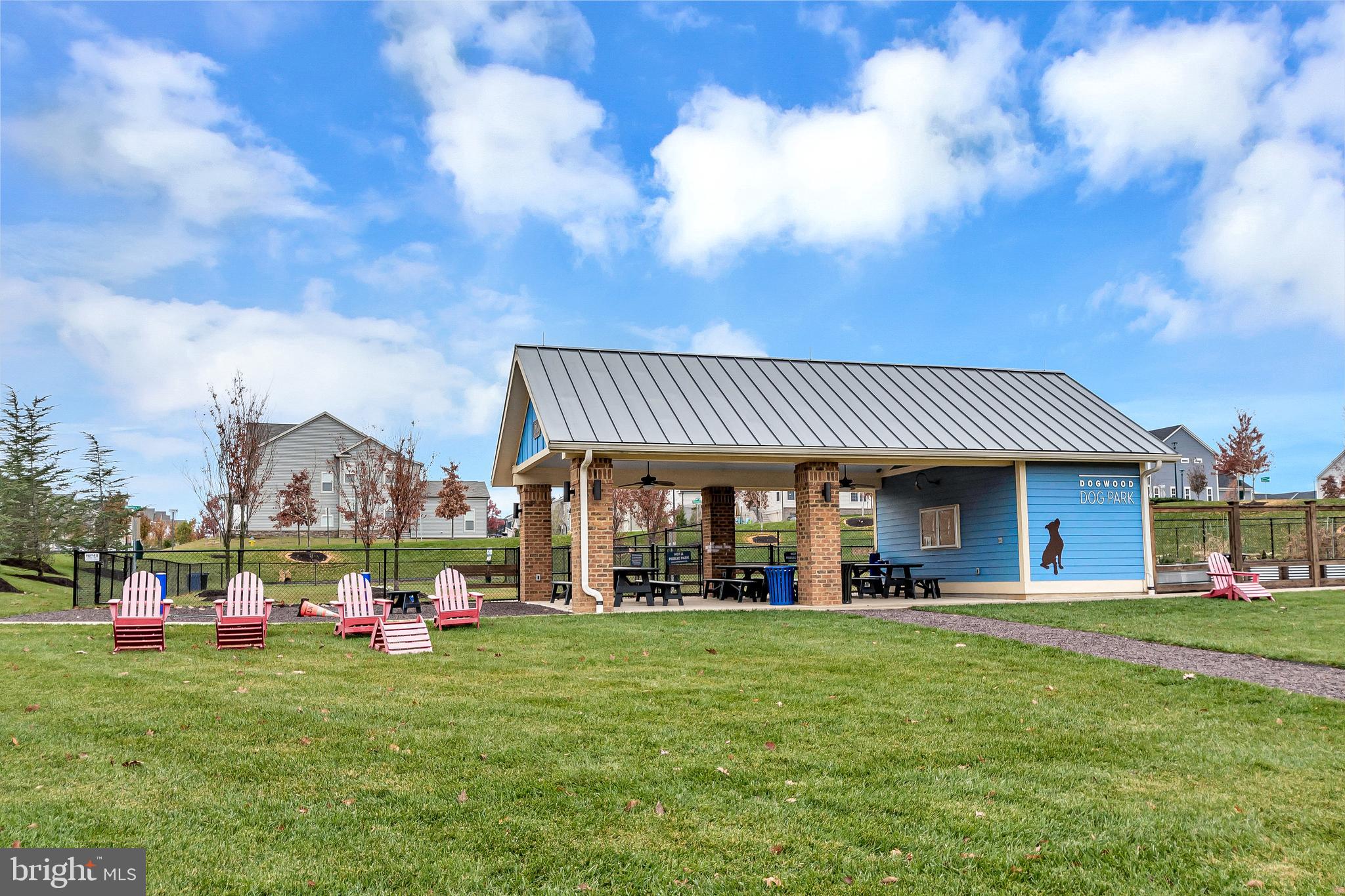 EMBREY MILL - Residential
