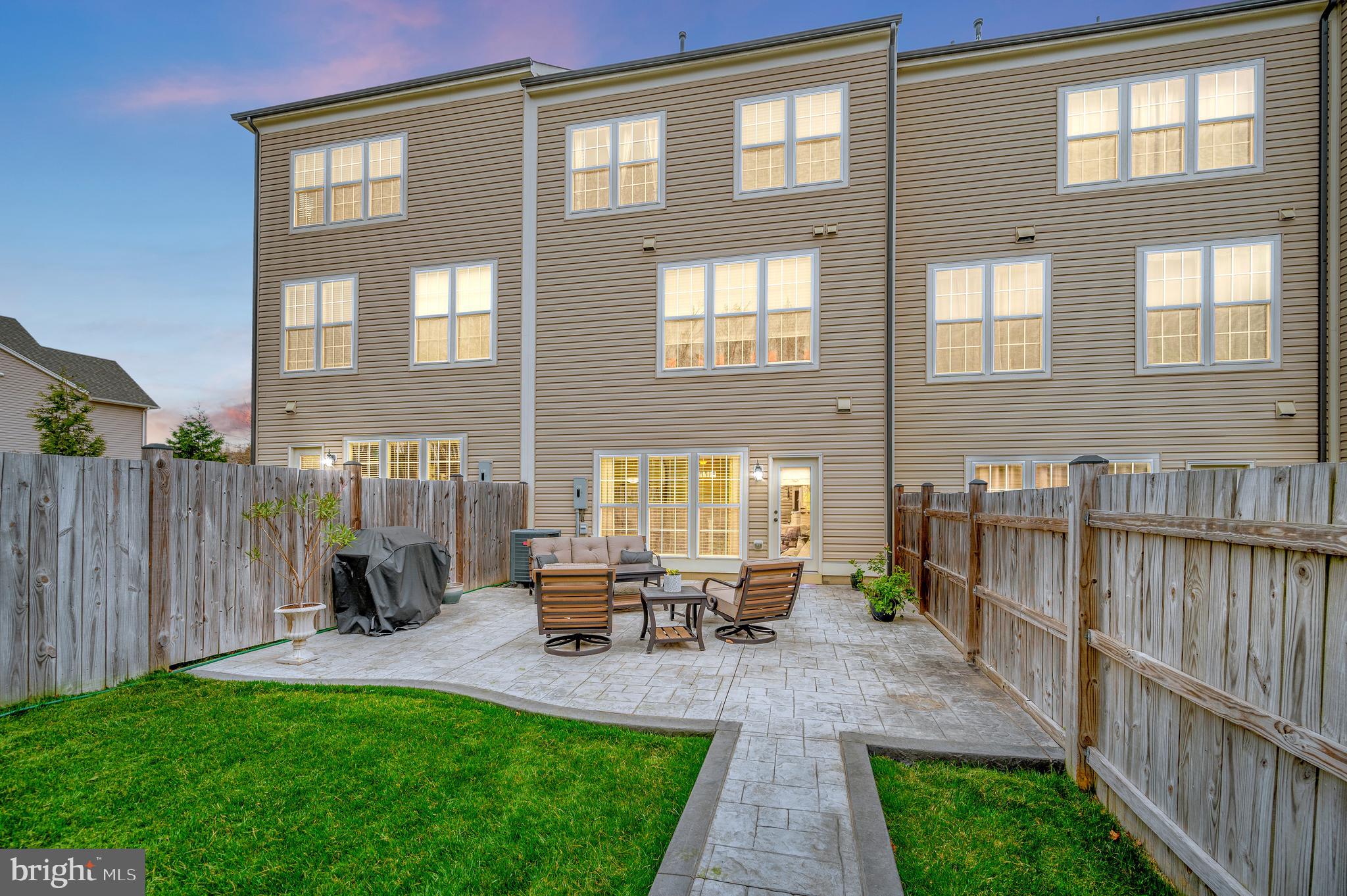 EMBREY MILL - Residential