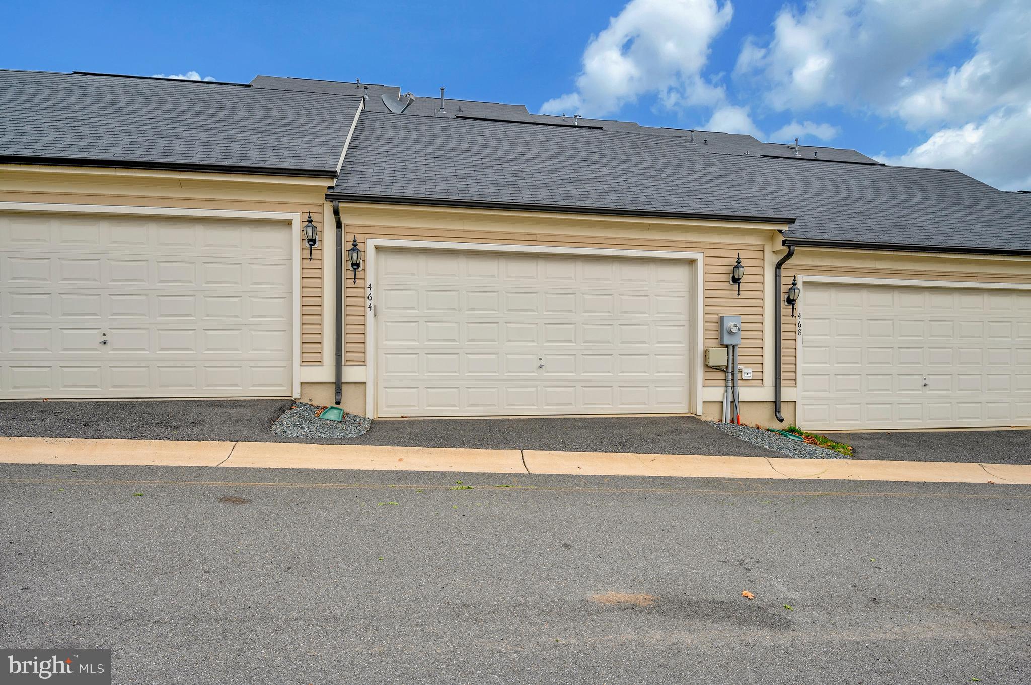 EMBREY MILL - Residential