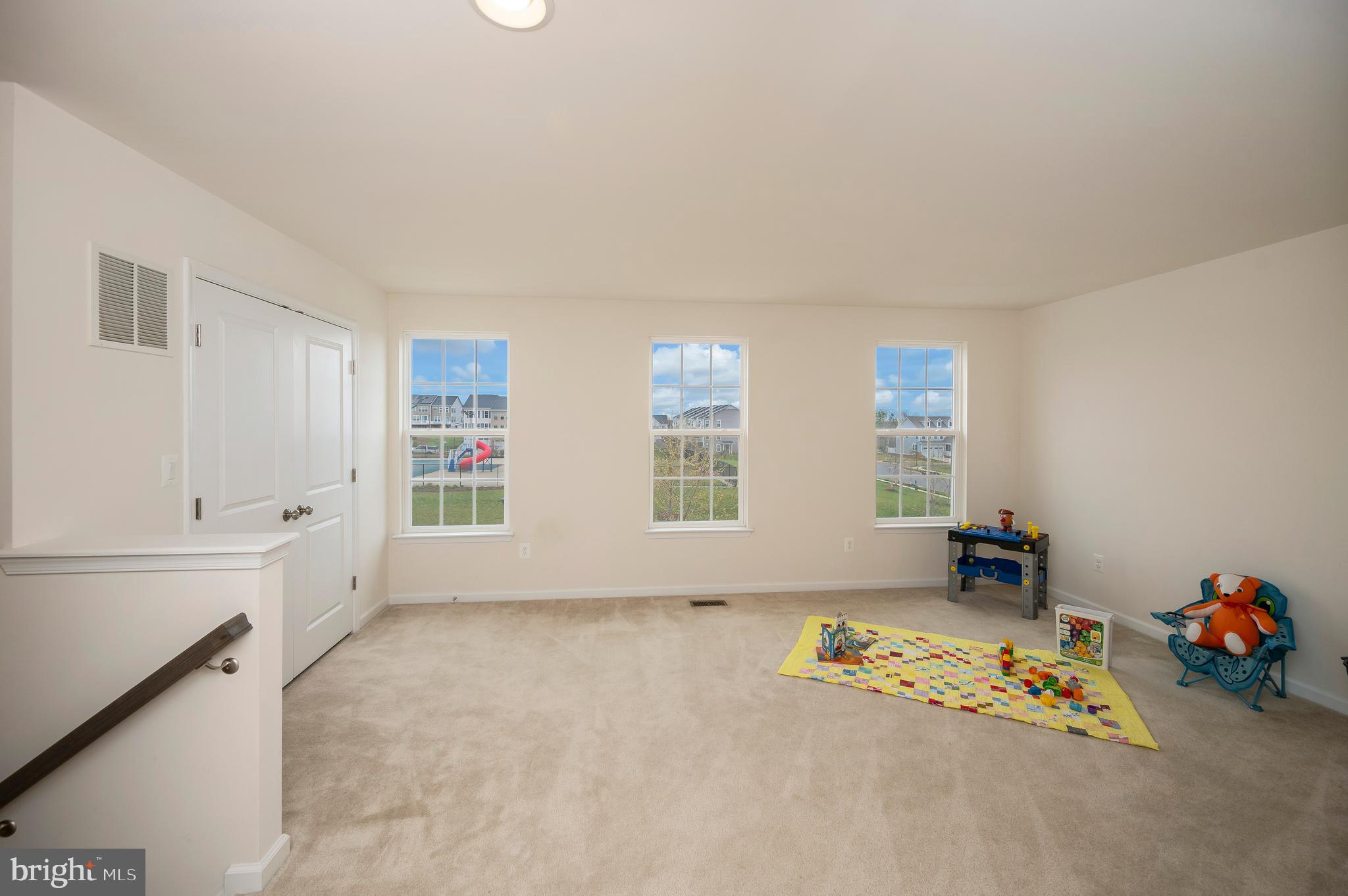 EMBREY MILL - Residential