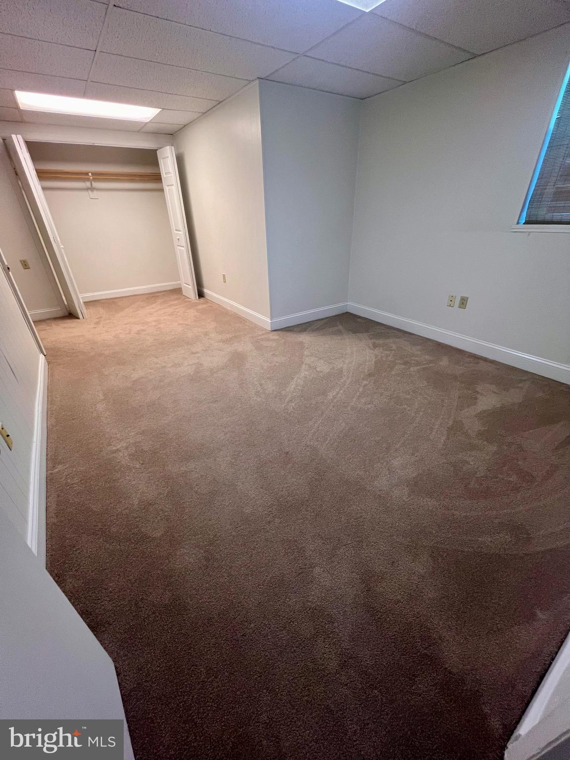 GREENVIEW KNOLLS - Residential