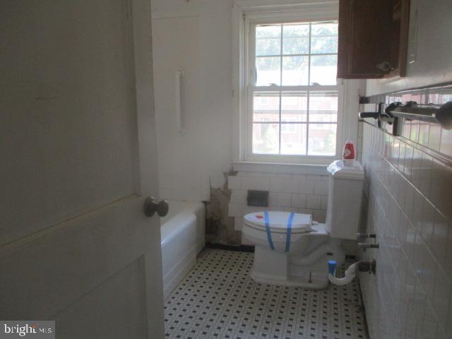 OAKLEIGH MANOR - Residential
