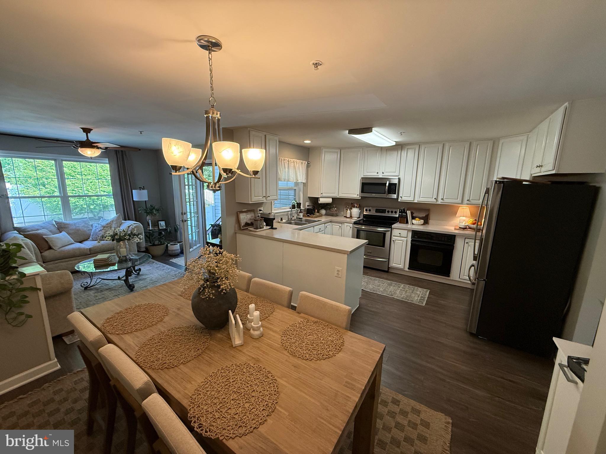 WINTERS RUN MANOR - Residential
