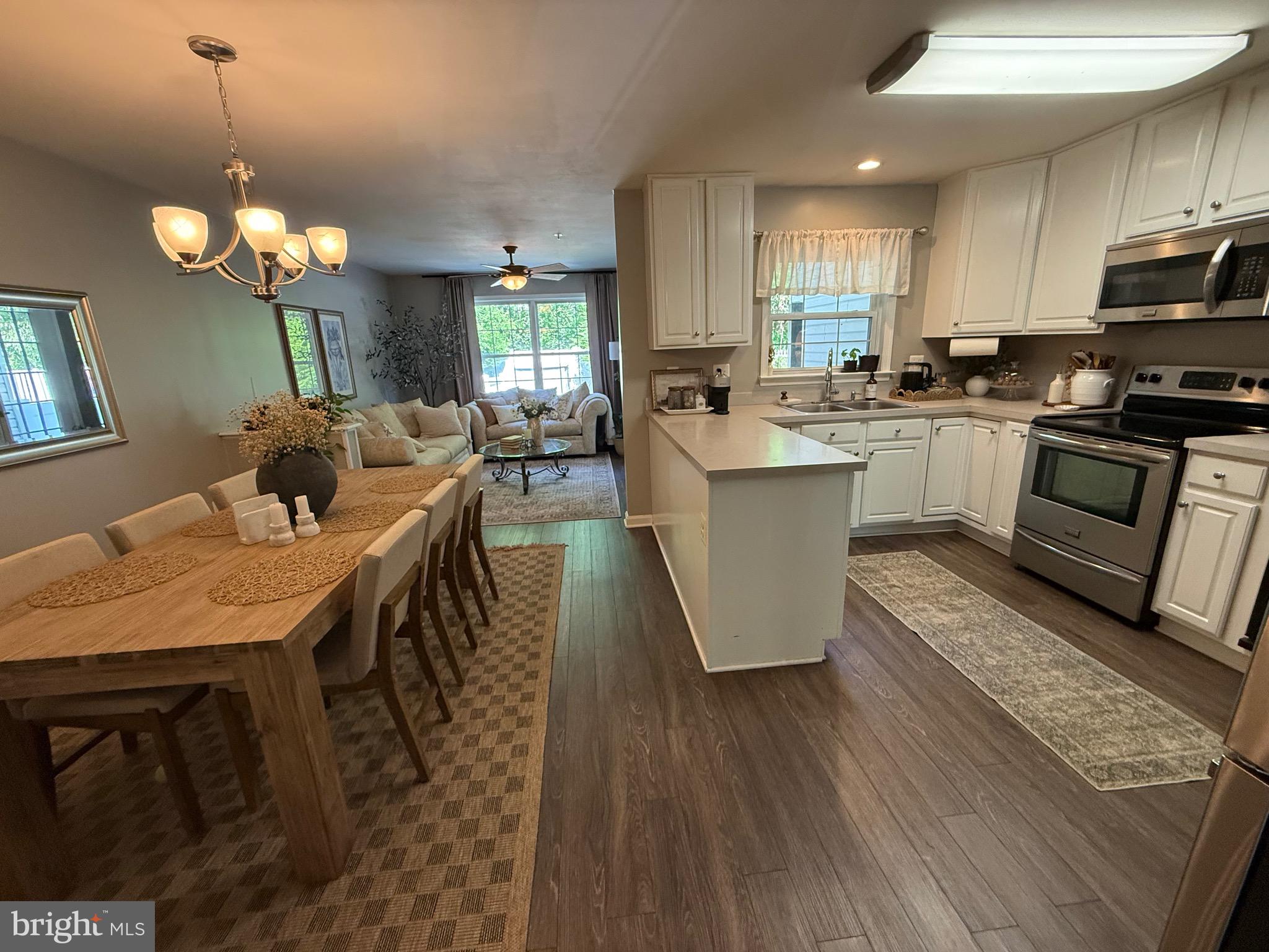WINTERS RUN MANOR - Residential