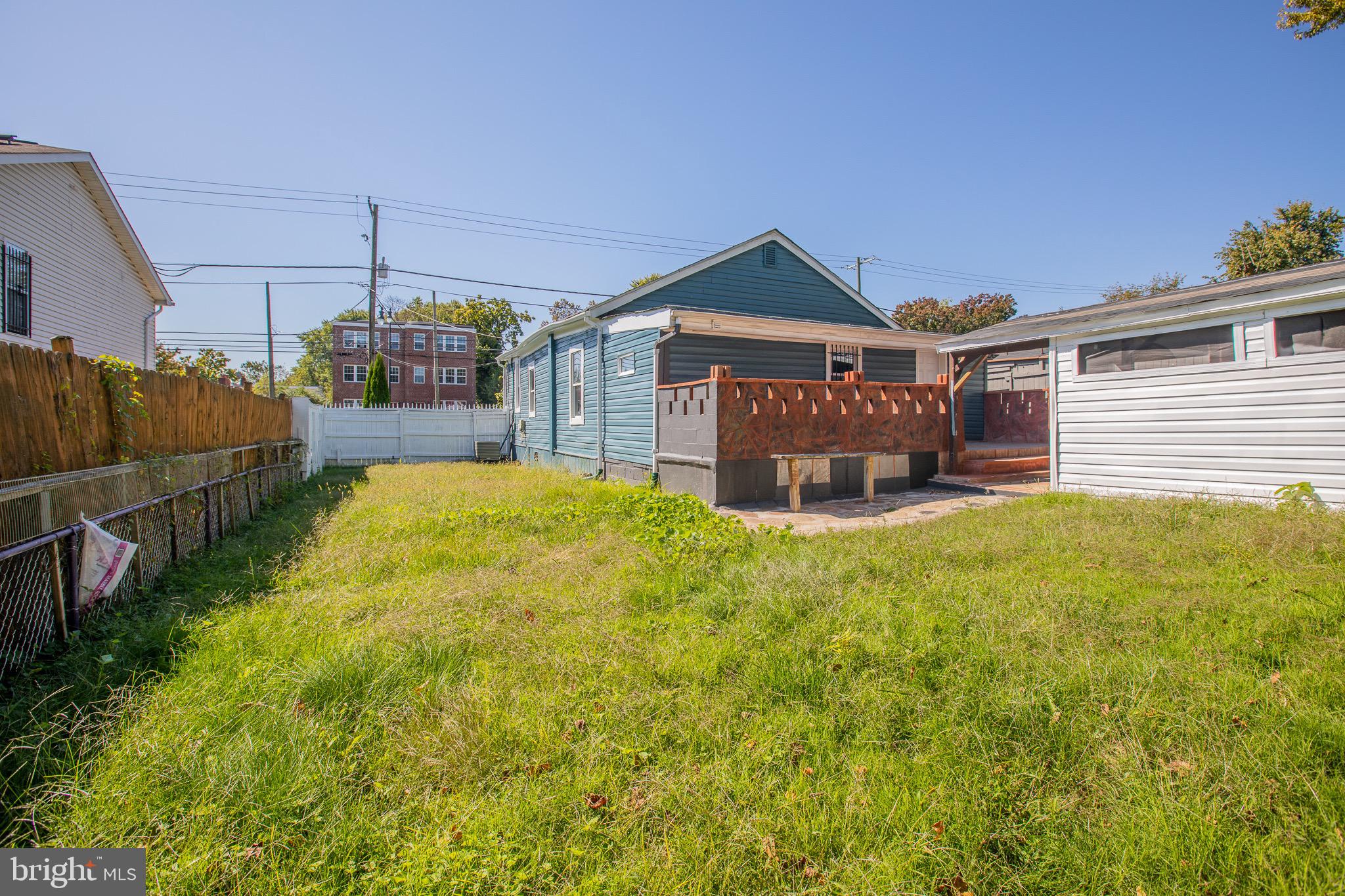 FAIRMOUNT HEIGHTS - Residential Lease